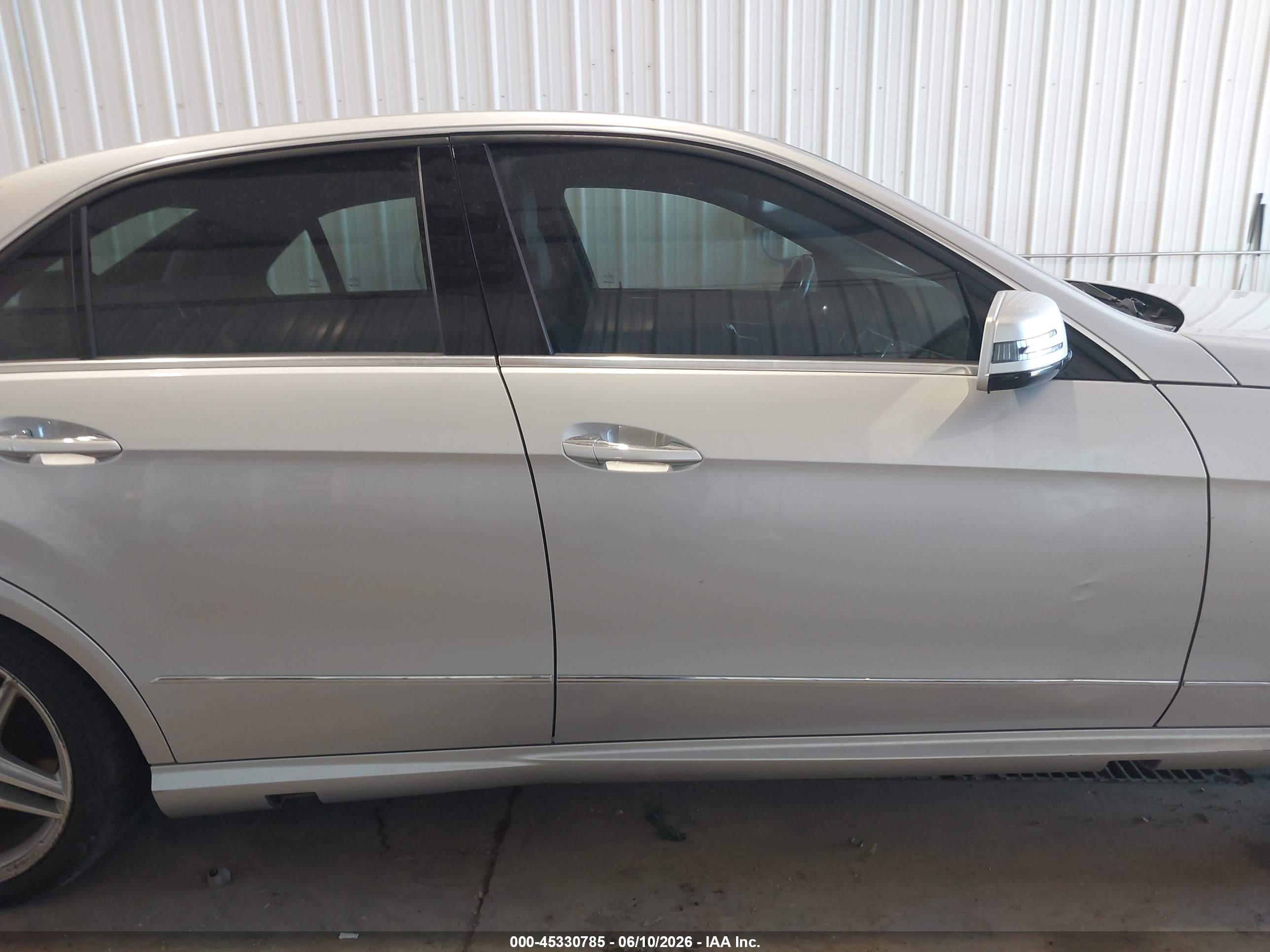 2011 Mercedes-benz E 550 4matic Gray vin: WDDHF9ABXBA500417