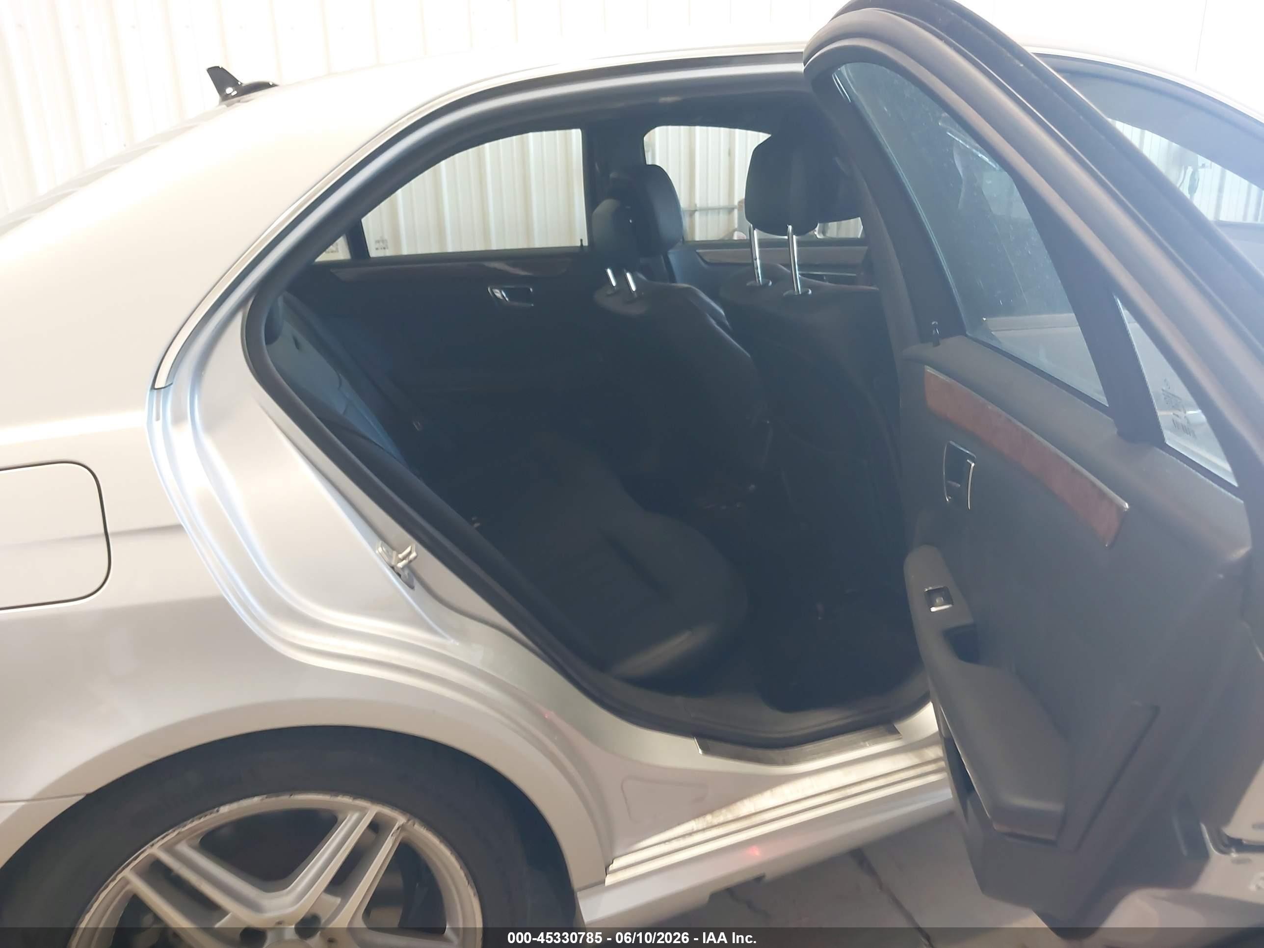 2011 Mercedes-benz E 550 4matic Gray vin: WDDHF9ABXBA500417