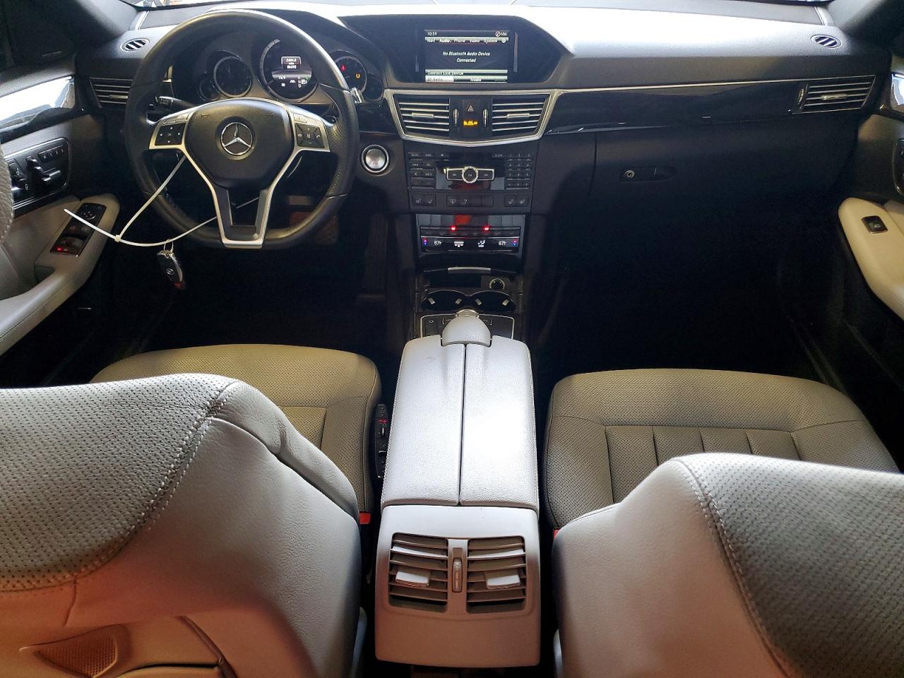 2013 Mercedes-benz E 550 4matic Синий vin: WDDHF9BB0DA681514