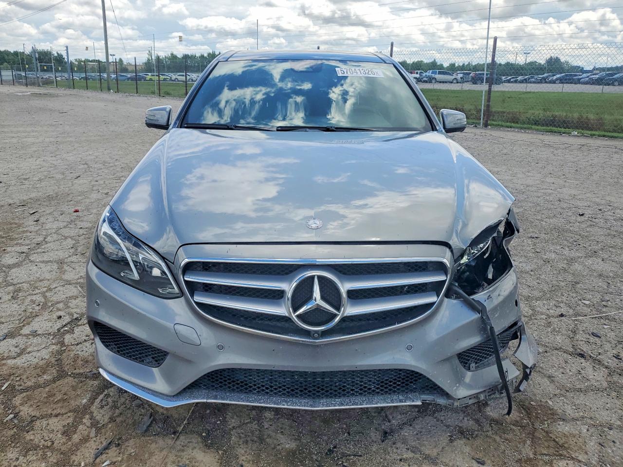 2014 Mercedes-benz E 550 4matic Silver vin: WDDHF9BB1EA881691