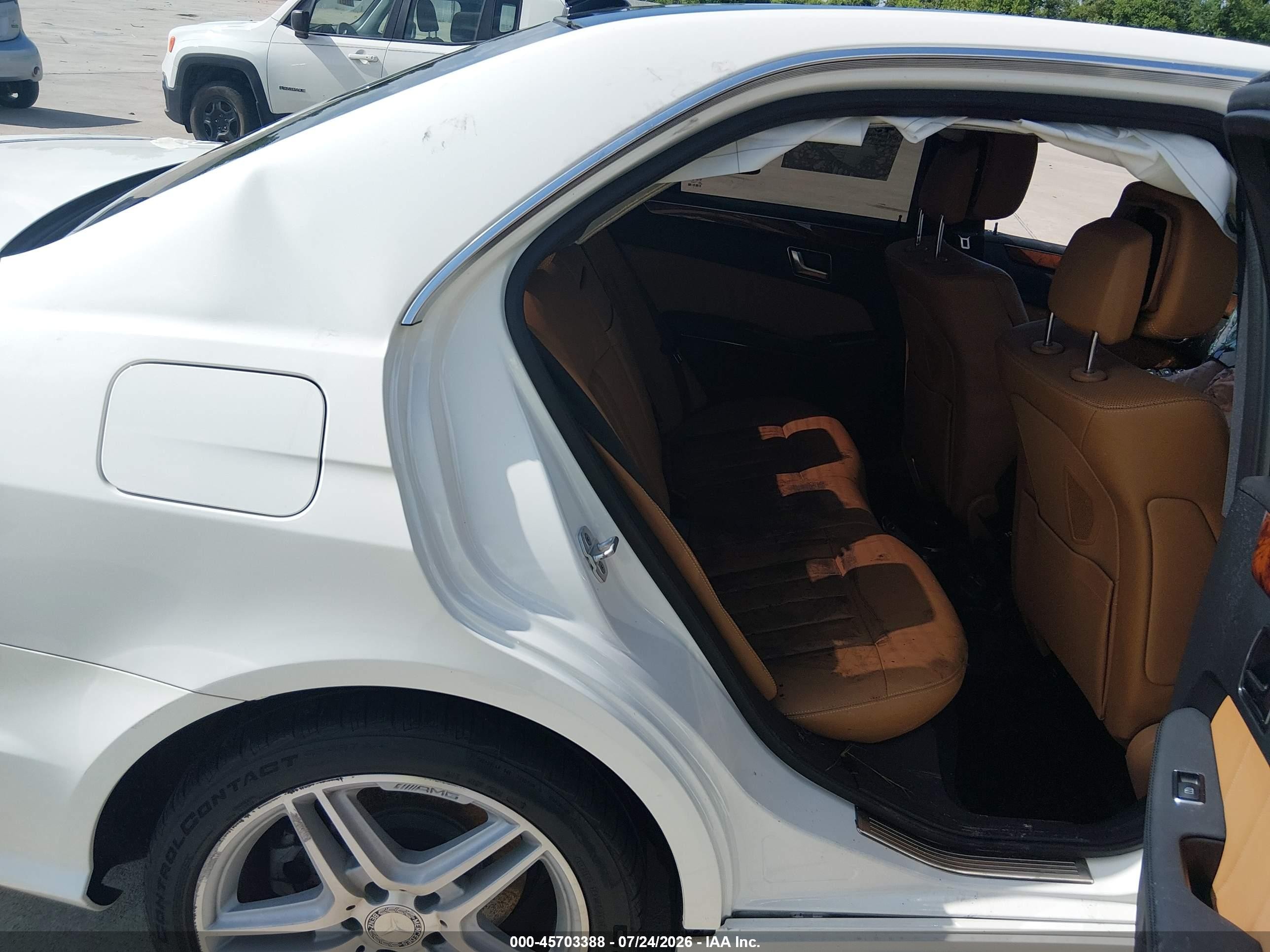 2012 Mercedes-benz E 550 4matic White vin: WDDHF9BB3CA606269