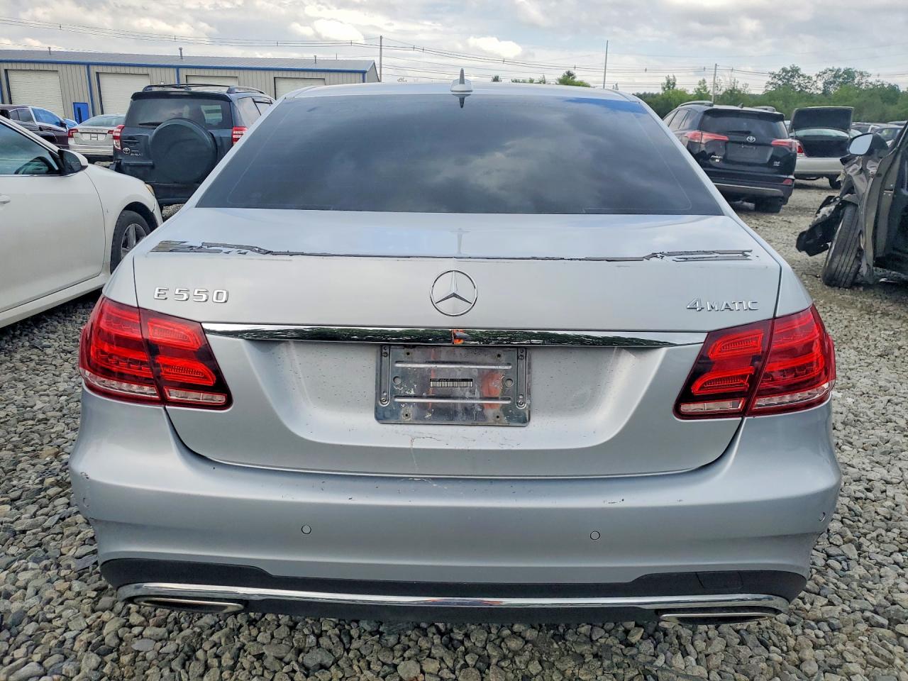 2014 Mercedes-benz E 550 4matic Silver vin: WDDHF9BB4EA911153