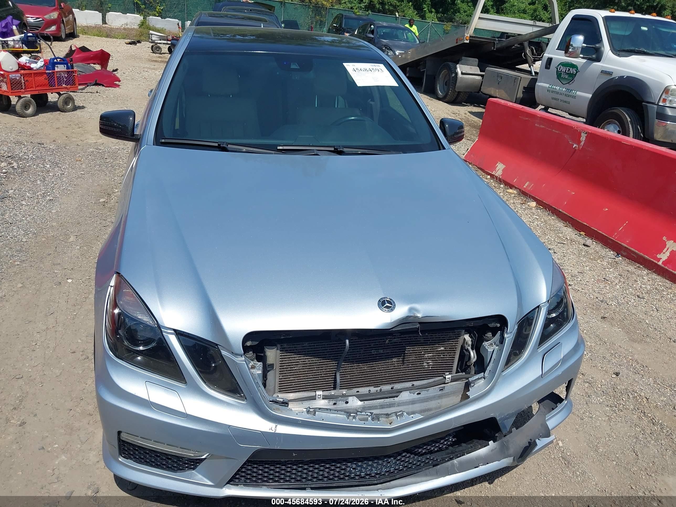 2013 Mercedes-benz E 550 4matic Silver vin: WDDHF9BB6DA720350
