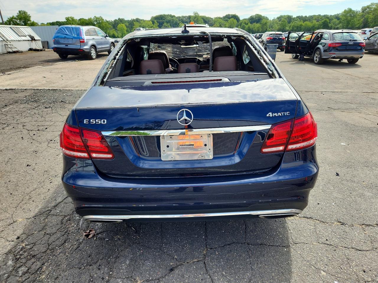 2014 Mercedes-benz E 550 4matic Черный vin: WDDHF9BB7EB045572