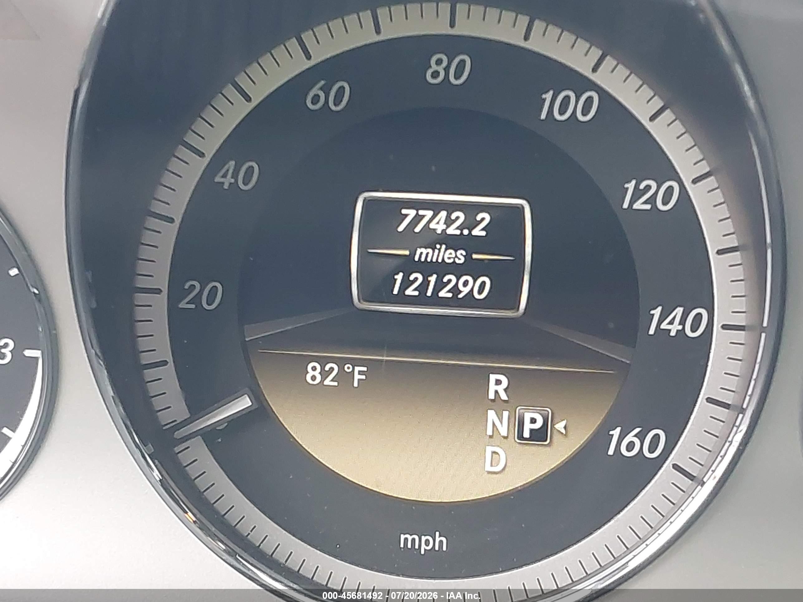 2012 Mercedes-benz E 550 4matic Black vin: WDDHF9BB8CA609703
