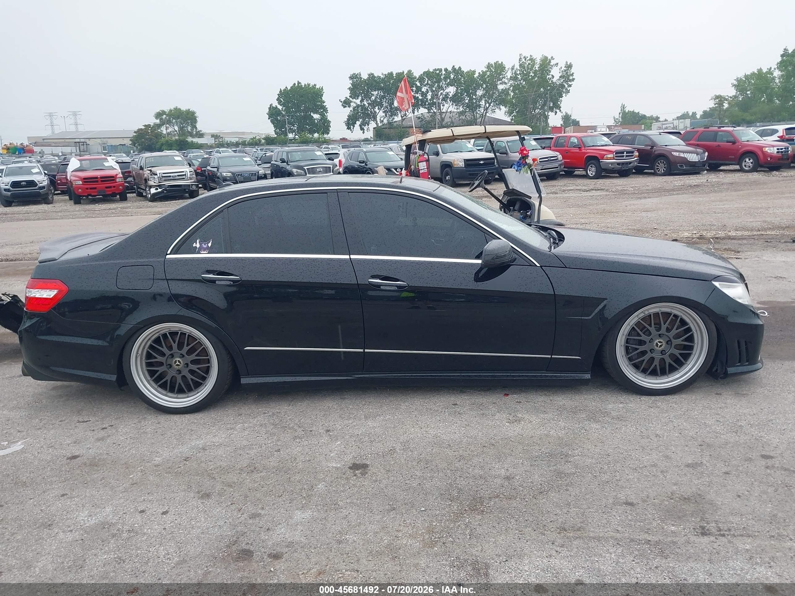 2012 Mercedes-benz E 550 4matic Black vin: WDDHF9BB8CA609703