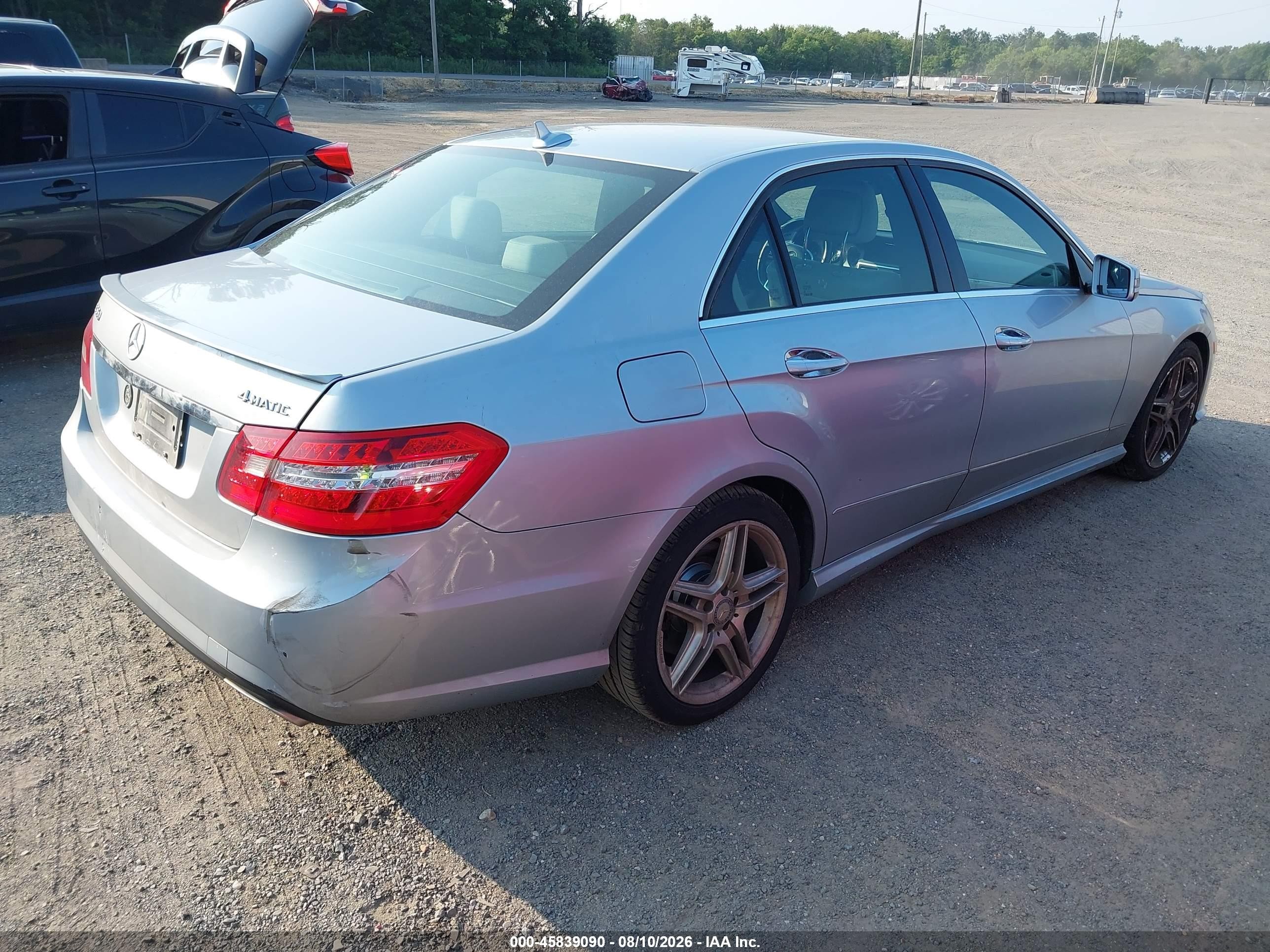 2013 Mercedes-benz E 550 4matic Silver vin: WDDHF9BB9DA750362