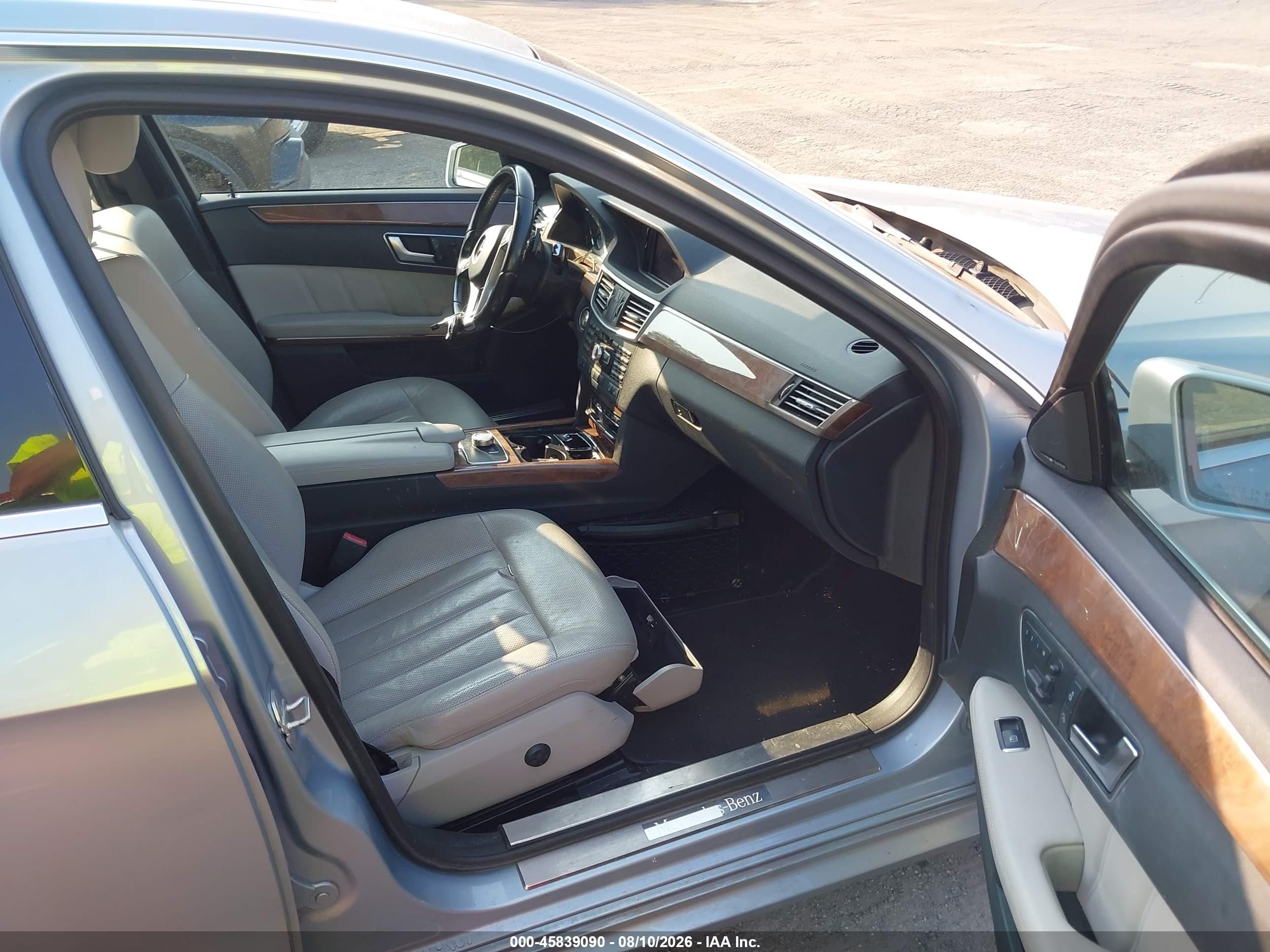 2013 Mercedes-benz E 550 4matic Silver vin: WDDHF9BB9DA750362