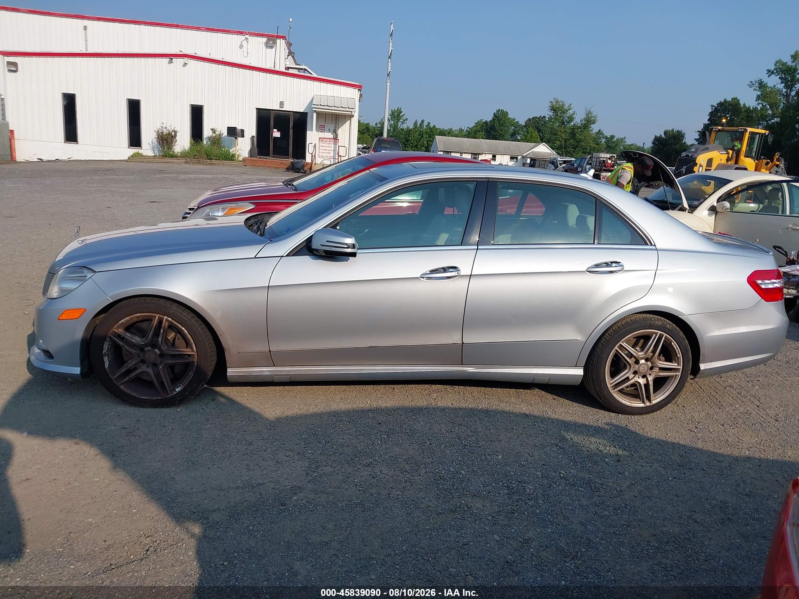 2013 Mercedes-benz E 550 4matic Silver vin: WDDHF9BB9DA750362