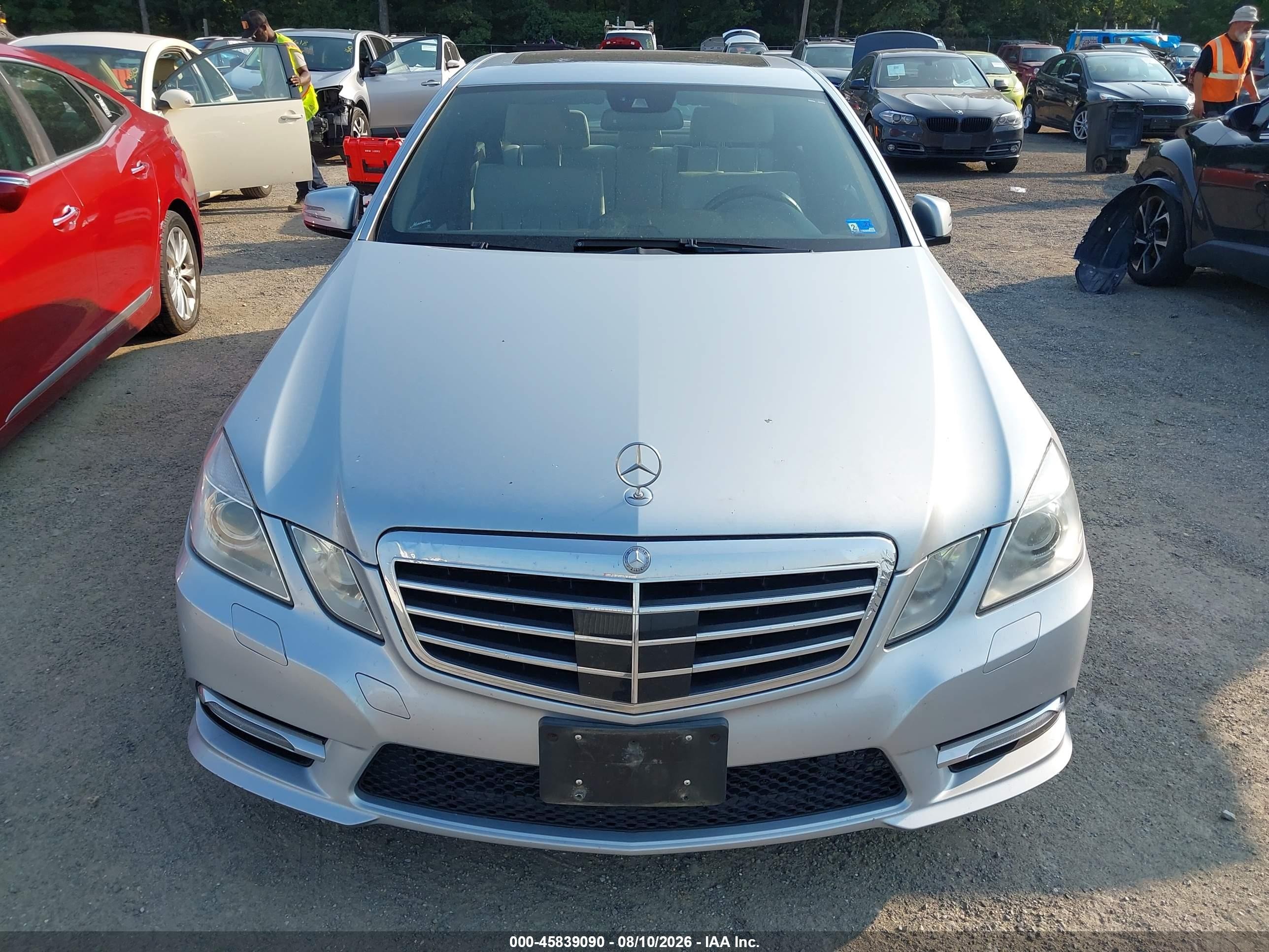 2013 Mercedes-benz E 550 4matic Silver vin: WDDHF9BB9DA750362
