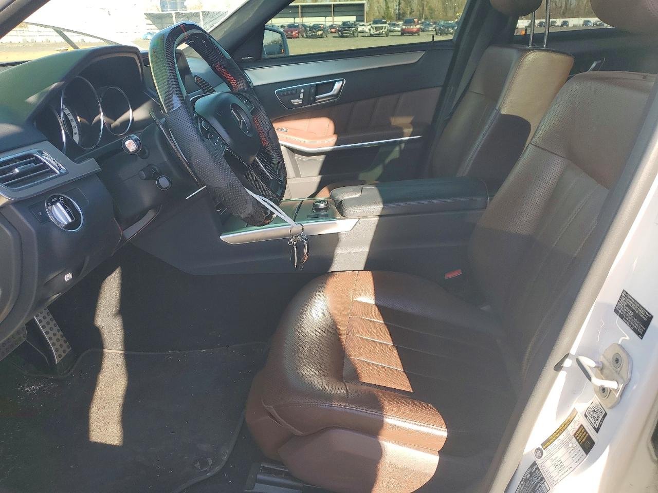 2014 Mercedes-benz E 550 4matic White vin: WDDHF9BB9EB041703