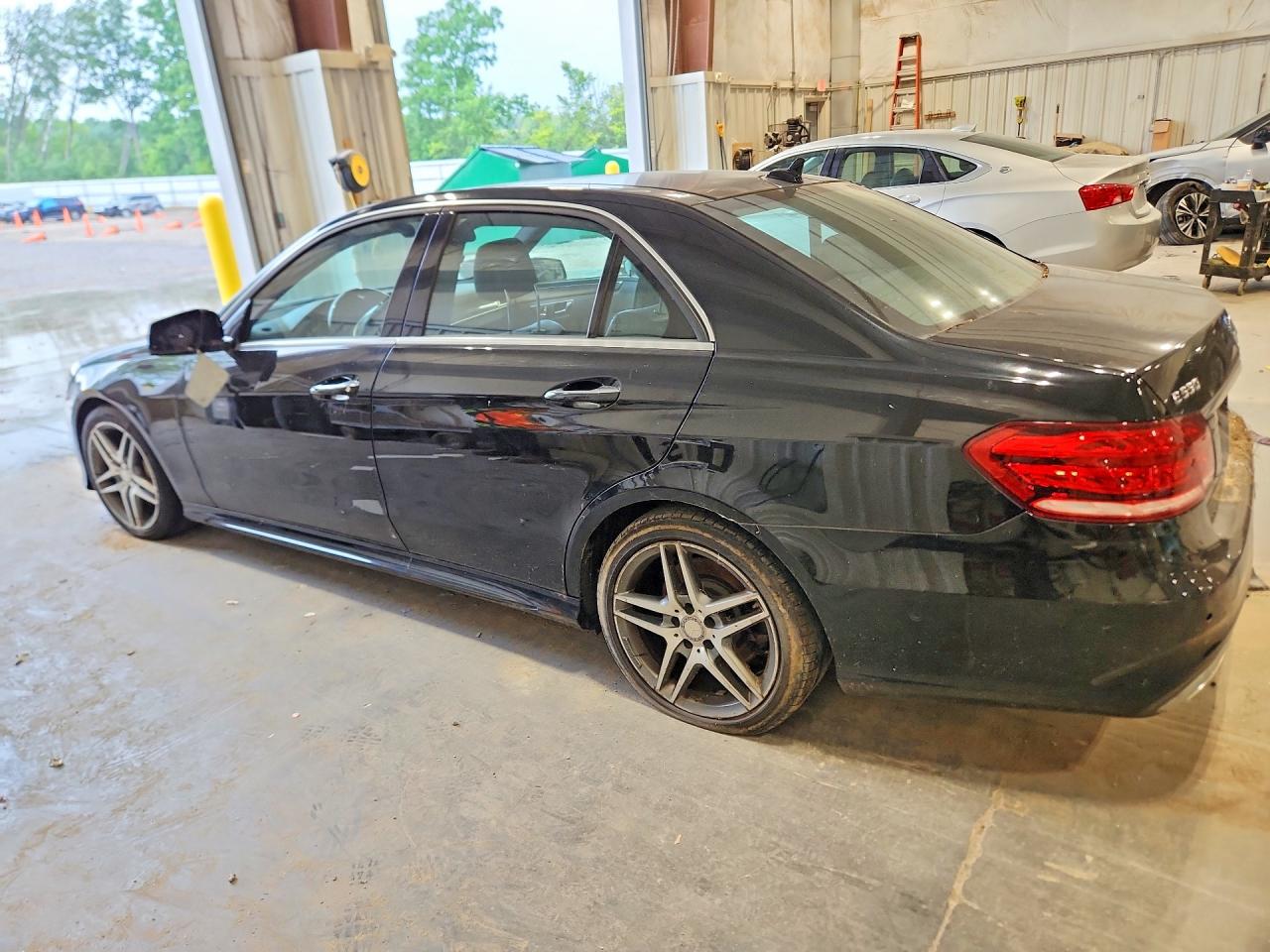 2014 Mercedes-benz E 550 4matic Black vin: WDDHF9BBXEB060664