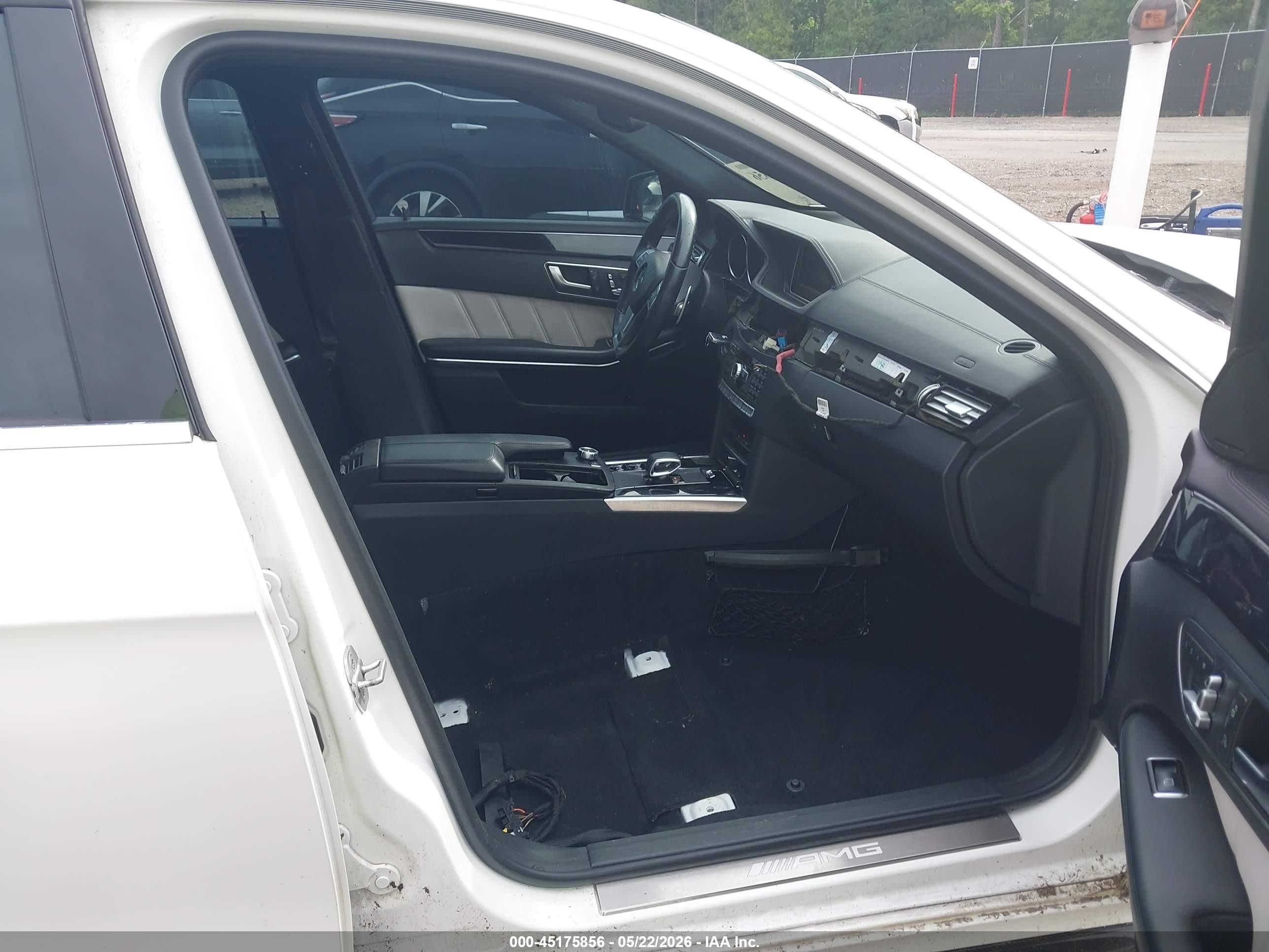 2014 Mercedes-benz E 63 Amg 4matic Белый vin: WDDHF9CB6EA977069