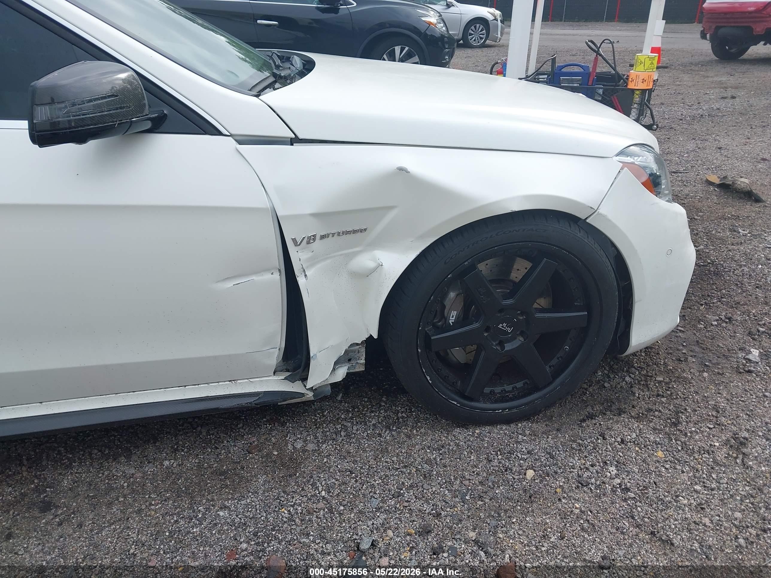 2014 Mercedes-benz E 63 Amg 4matic Белый vin: WDDHF9CB6EA977069