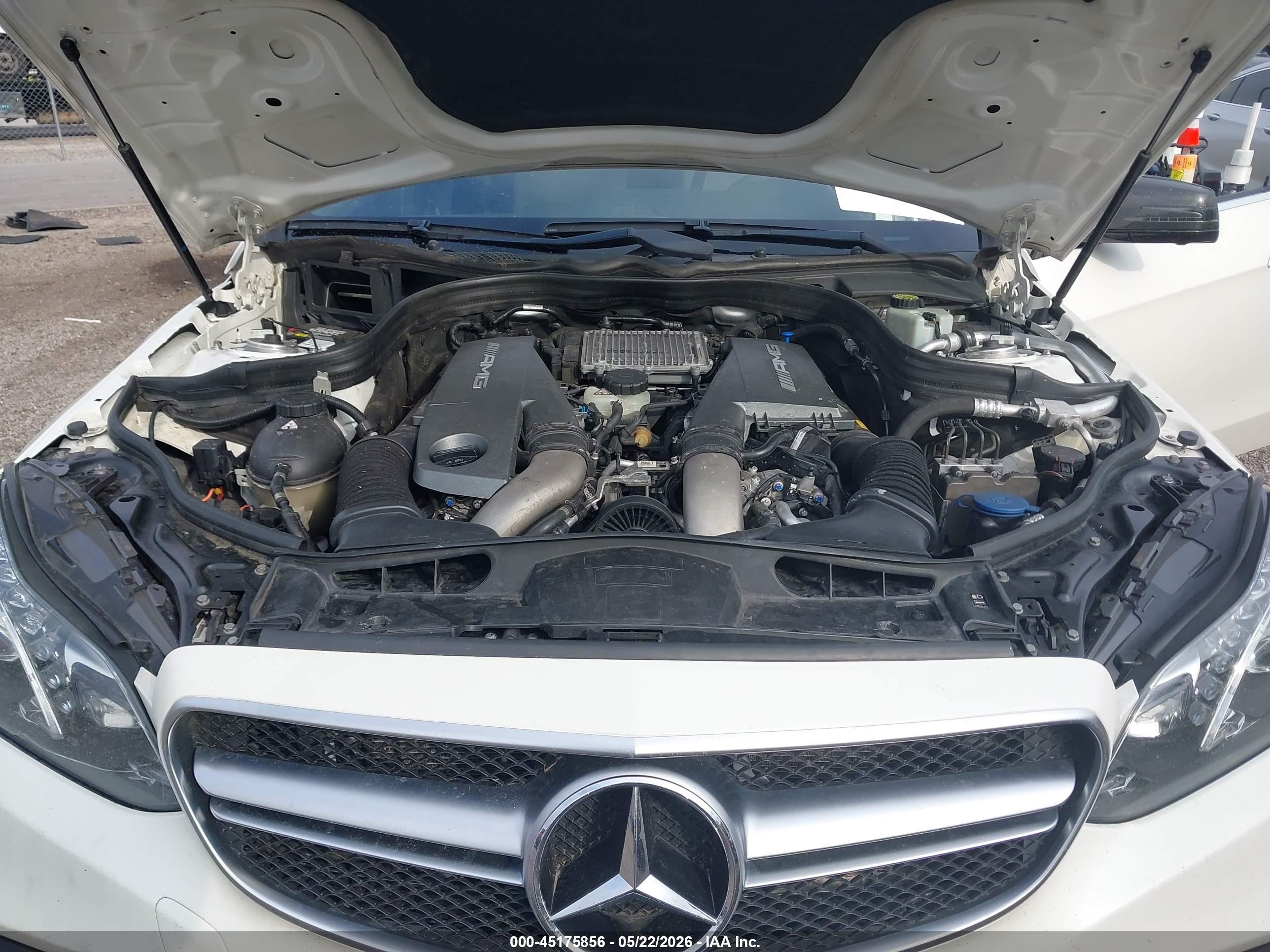 2014 Mercedes-benz E 63 Amg 4matic Белый vin: WDDHF9CB6EA977069