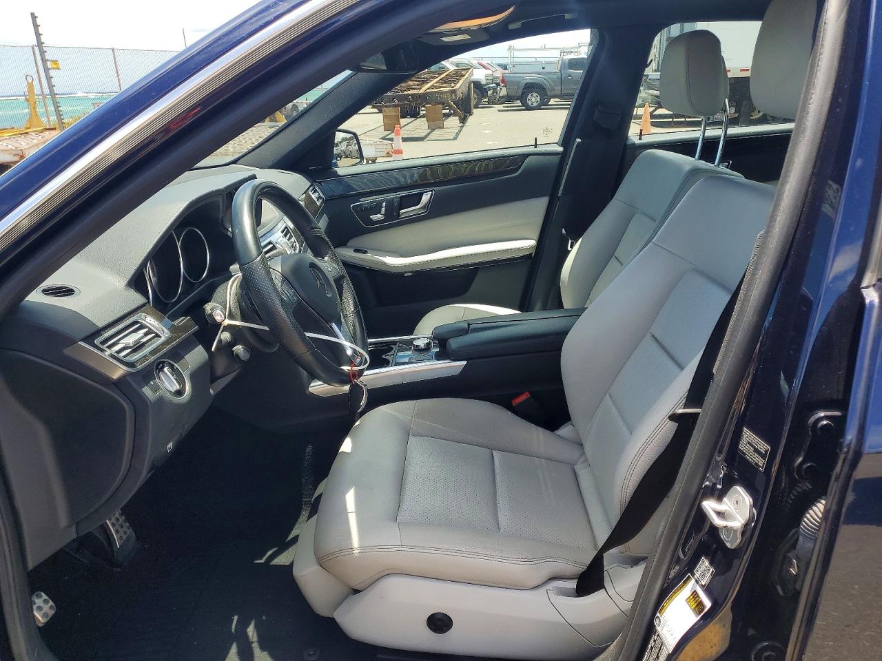 2014 Mercedes-benz E-class E400 Hybrid Blue vin: WDDHF9FB9EB073156
