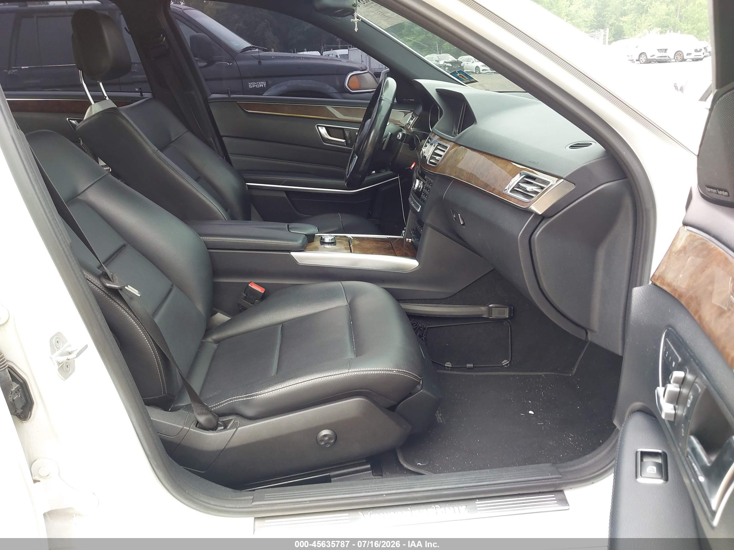 2015 Mercedes-benz E 250 Bluetec 4matic White vin: WDDHF9HB2FB102625
