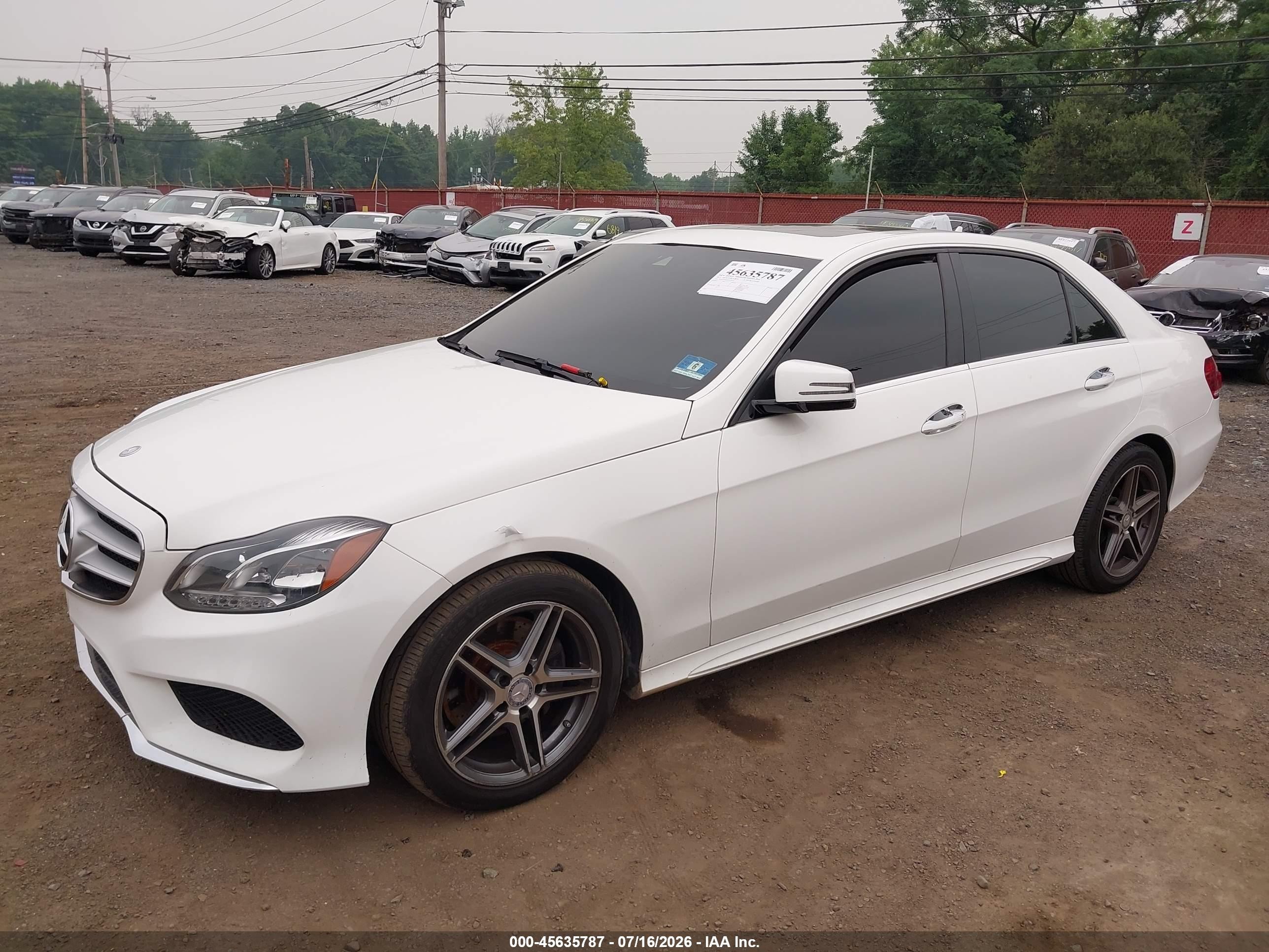 2015 Mercedes-benz E 250 Bluetec 4matic White vin: WDDHF9HB2FB102625