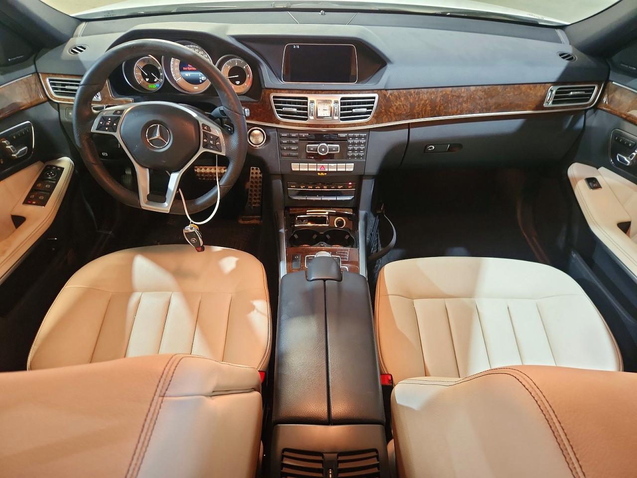 2015 Mercedes-benz E 250 Bluetec White vin: WDDHF9HB2FB143479