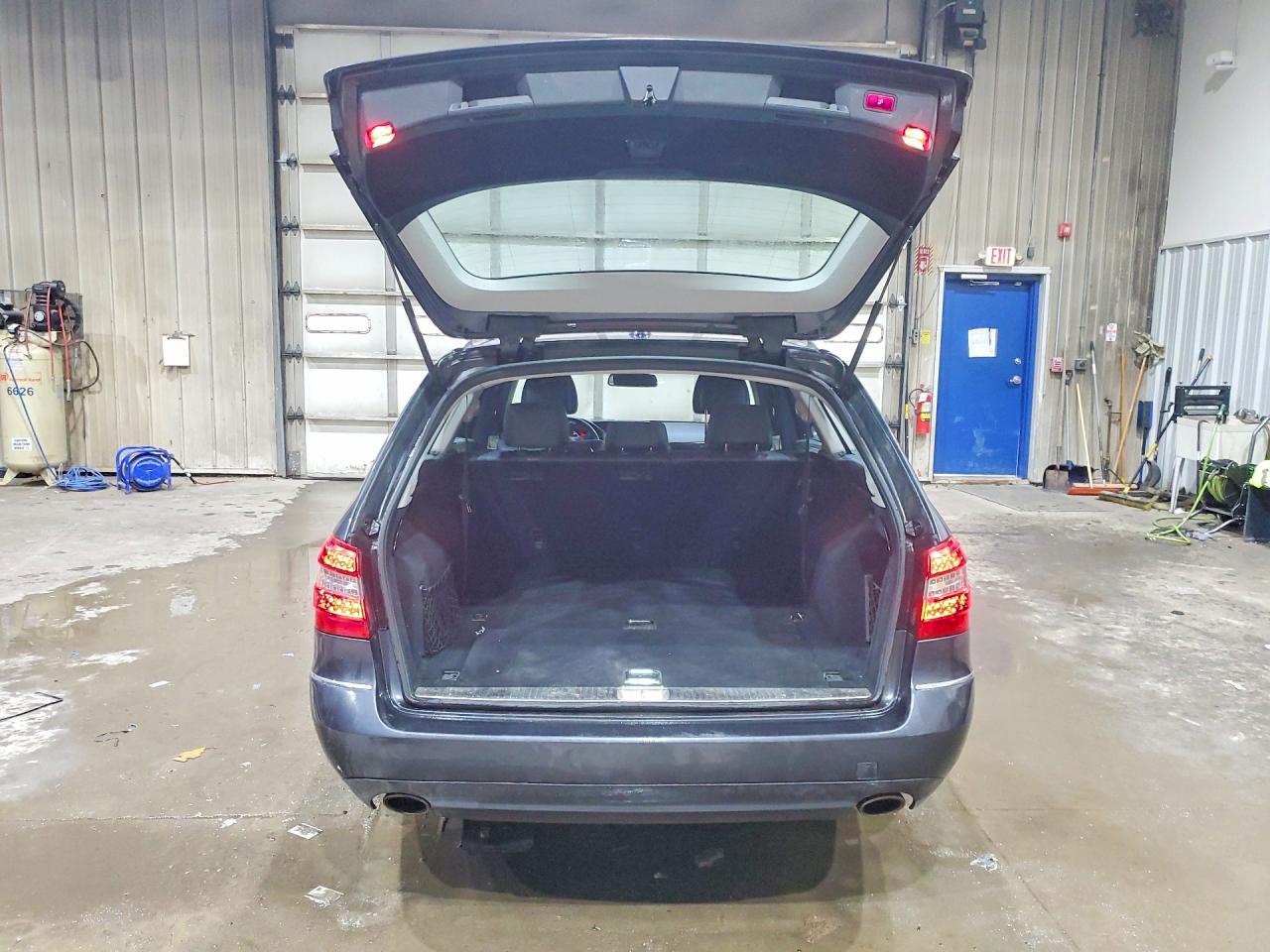 2011 Mercedes-benz E 350 4matic Wagon Gray vin: WDDHH8HB0BA258098