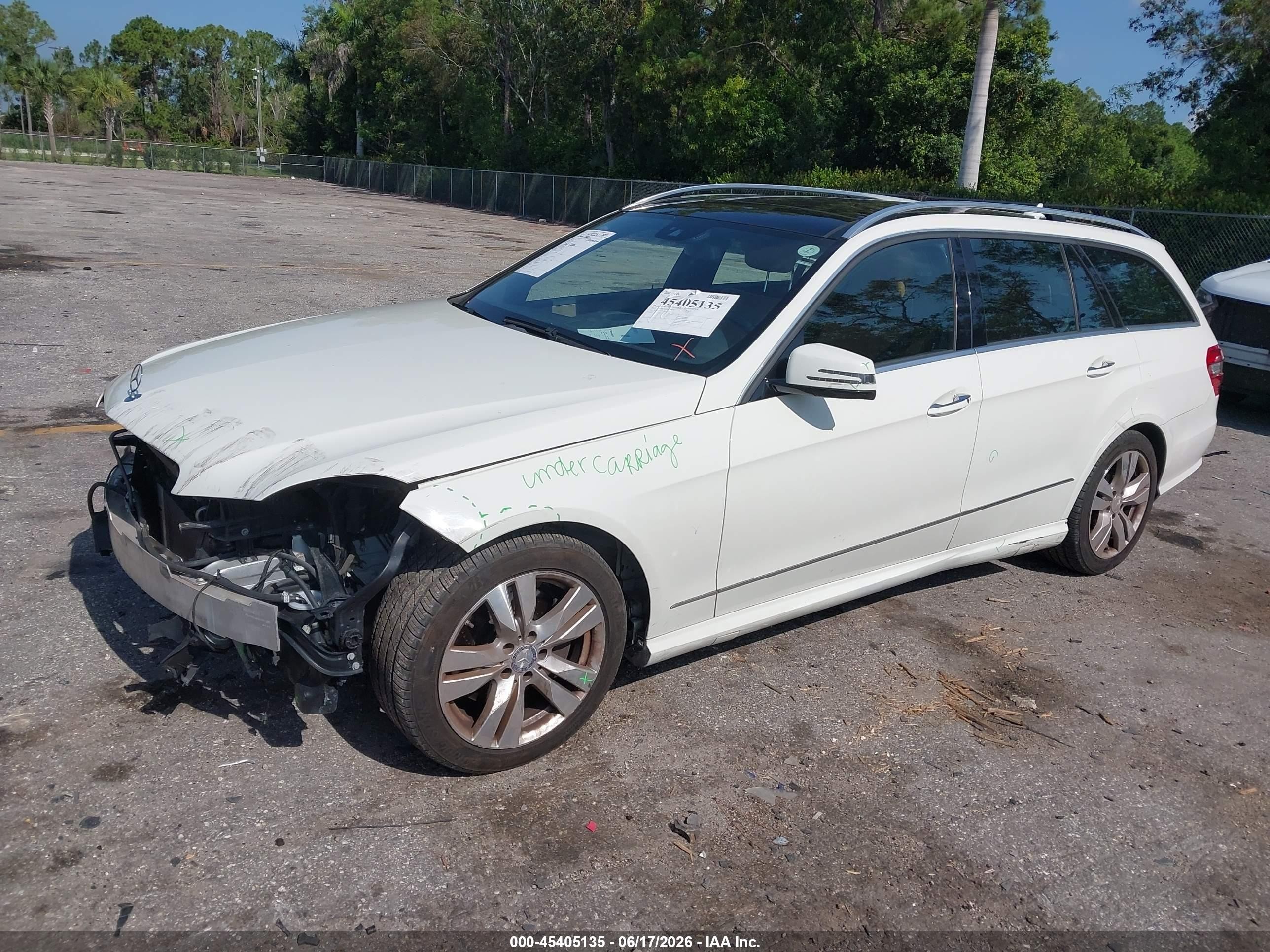 2011 Mercedes-benz E 350 4matic Белый vin: WDDHH8HB1BA275170
