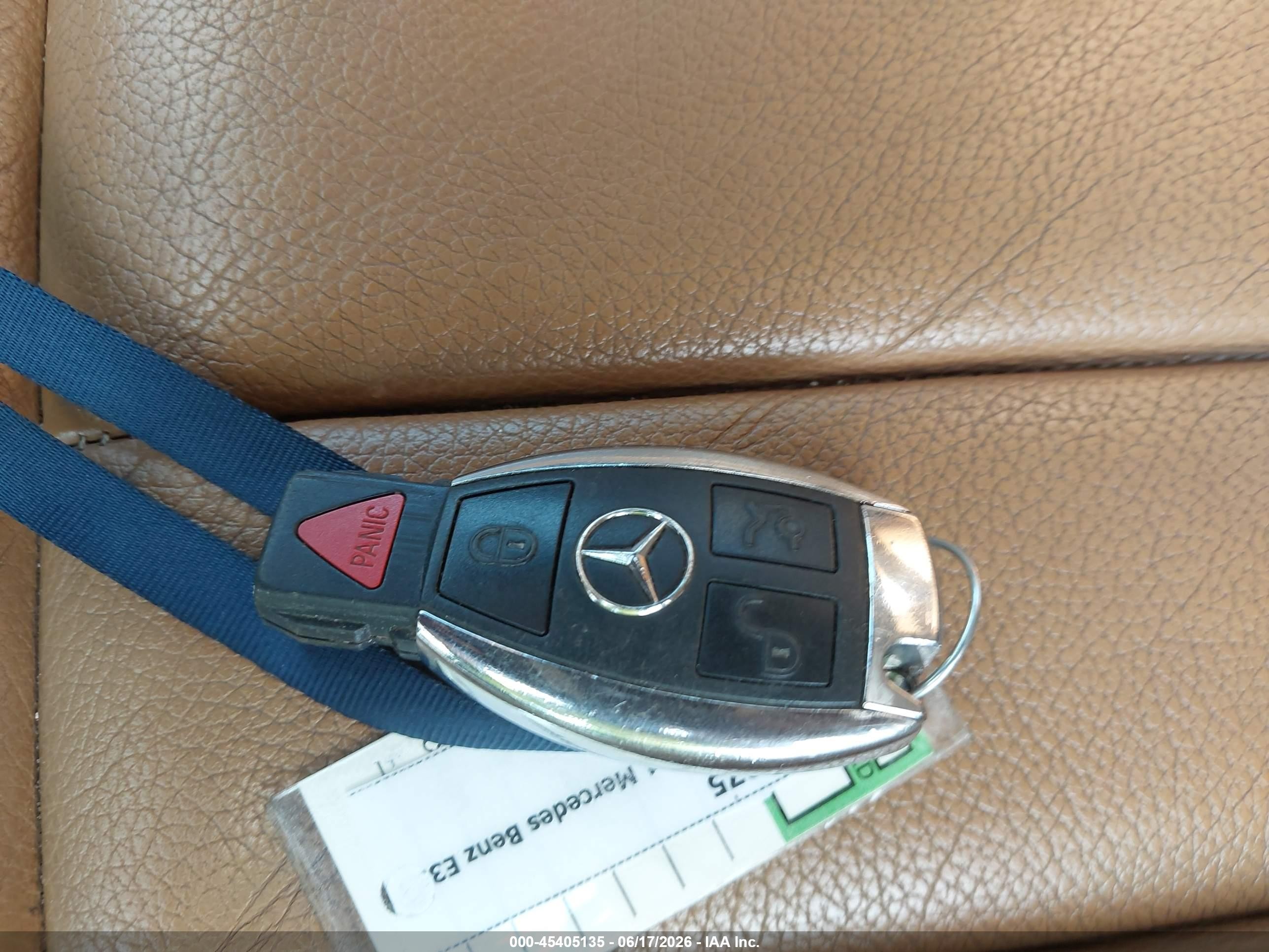 2011 Mercedes-benz E 350 4matic Белый vin: WDDHH8HB1BA275170