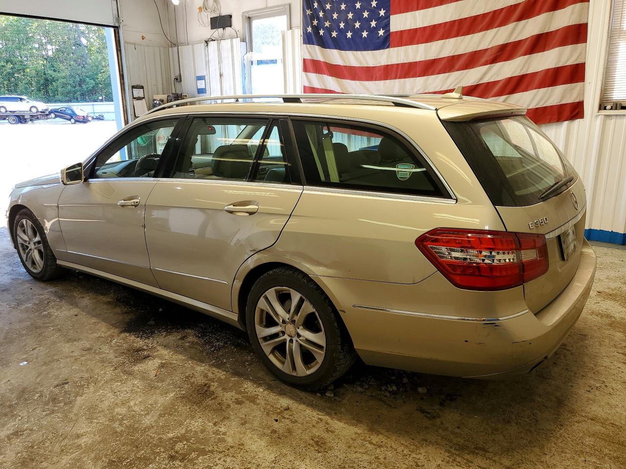 2011 Mercedes-benz E 350 4matic Wagon Gold vin: WDDHH8HB3BA305656