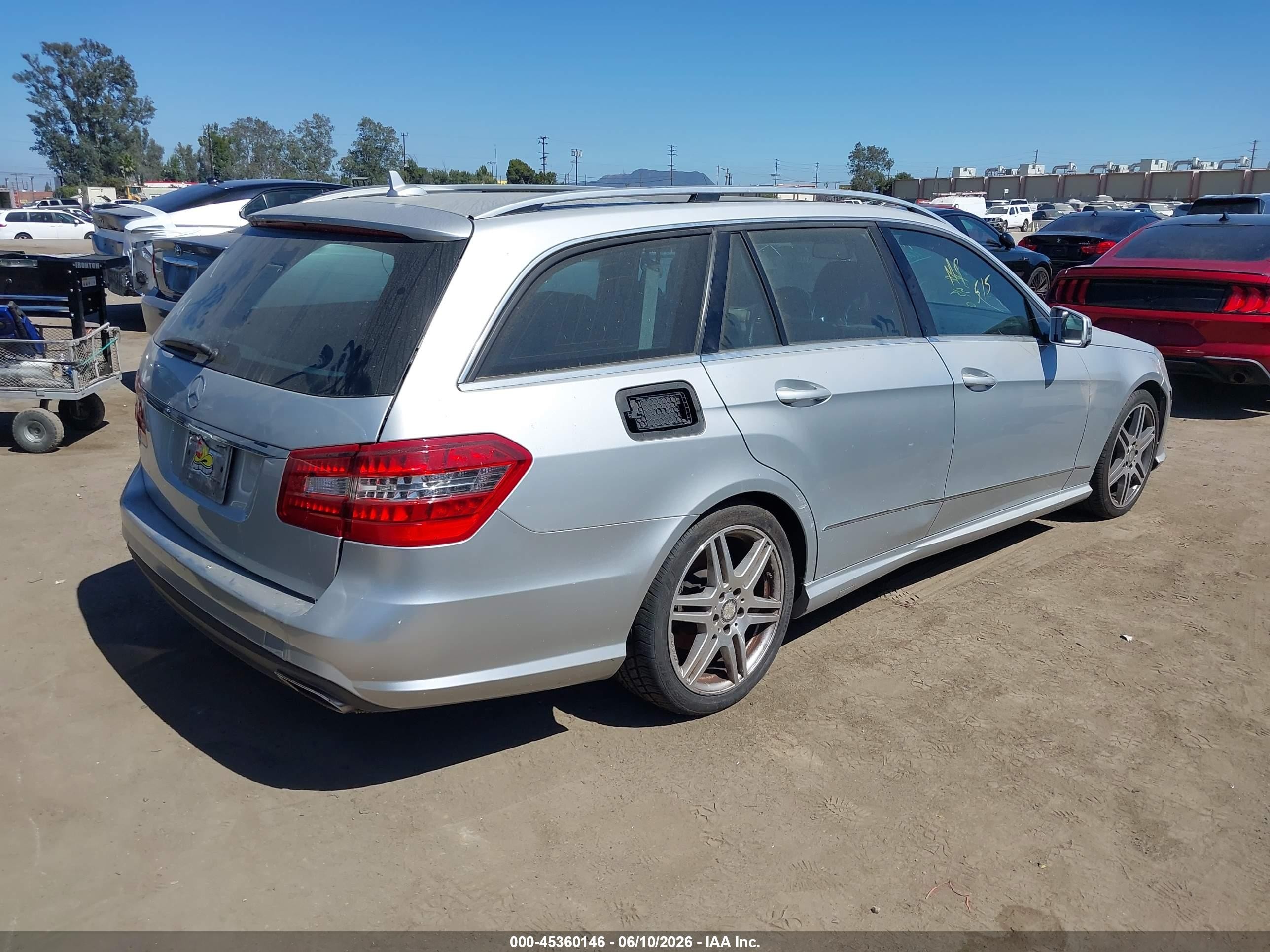 2011 Mercedes-benz E 350 4matic Silver vin: WDDHH8HB3BA322490