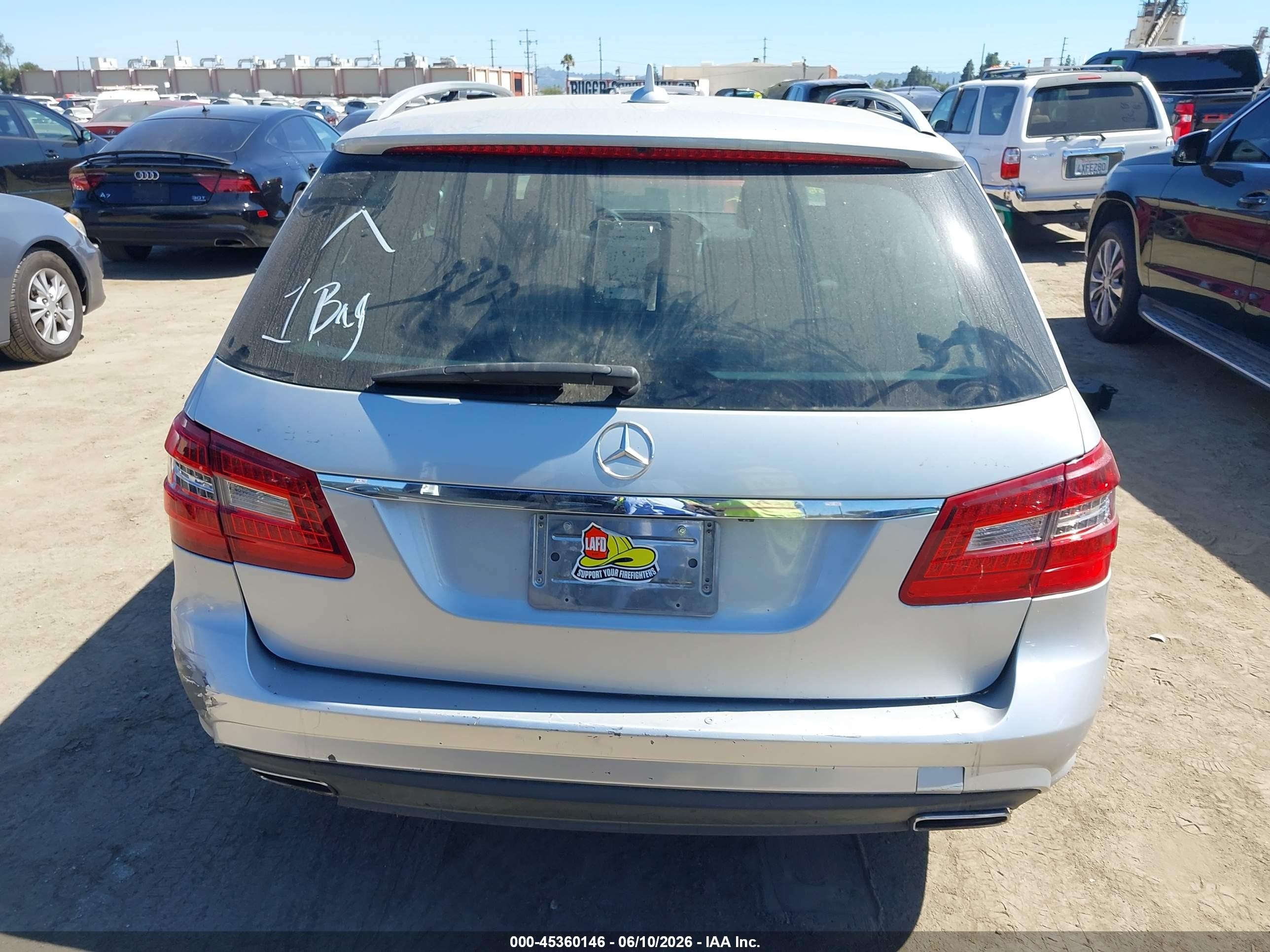 2011 Mercedes-benz E 350 4matic Silver vin: WDDHH8HB3BA322490