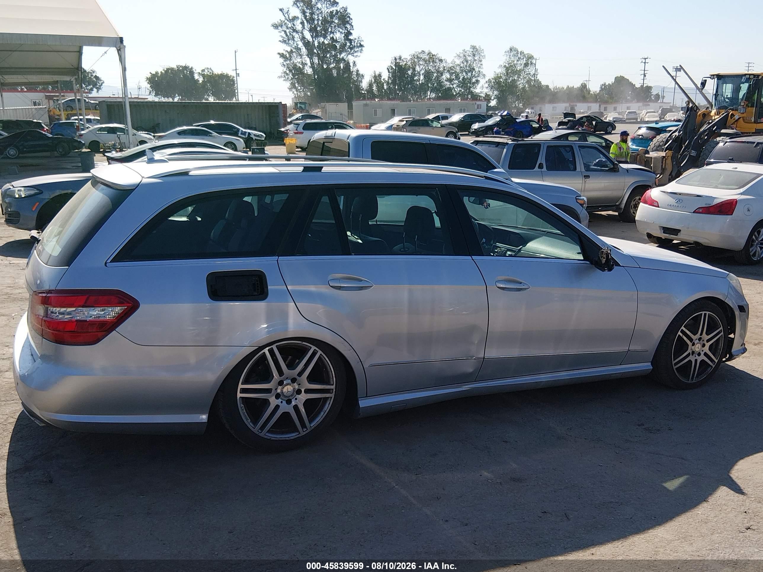 2011 Mercedes-benz E 350 4matic Silver vin: WDDHH8HB3BA322490