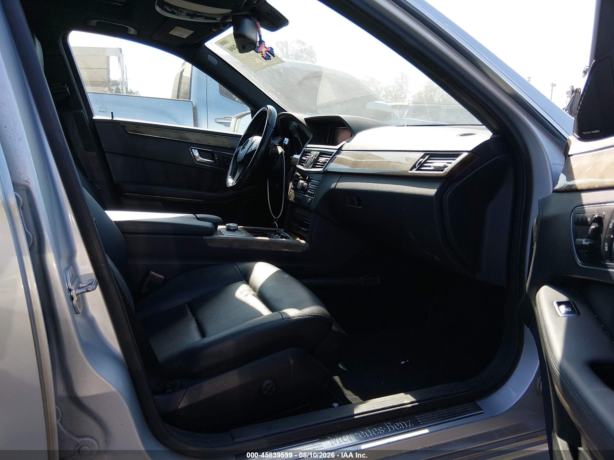 2011 Mercedes-benz E 350 4matic Silver vin: WDDHH8HB3BA322490