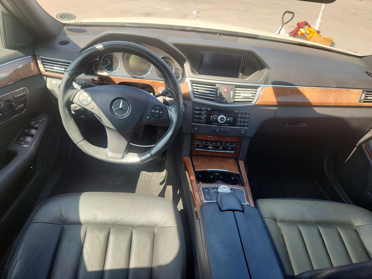 2011 Mercedes-benz E 350 4matic Wagon White vin: WDDHH8HB5BA218924