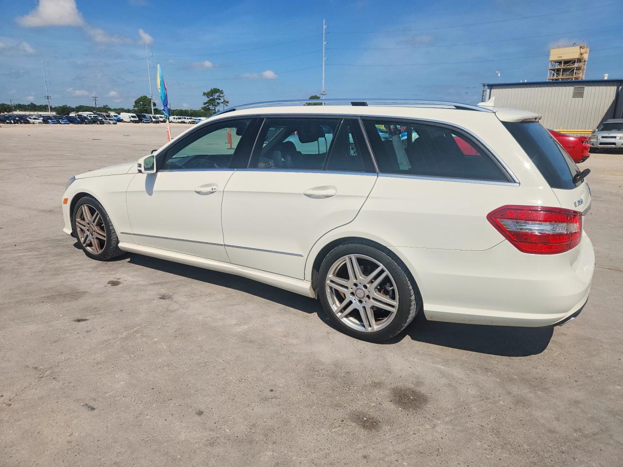 2011 Mercedes-benz E 350 4matic Wagon White vin: WDDHH8HB5BA218924