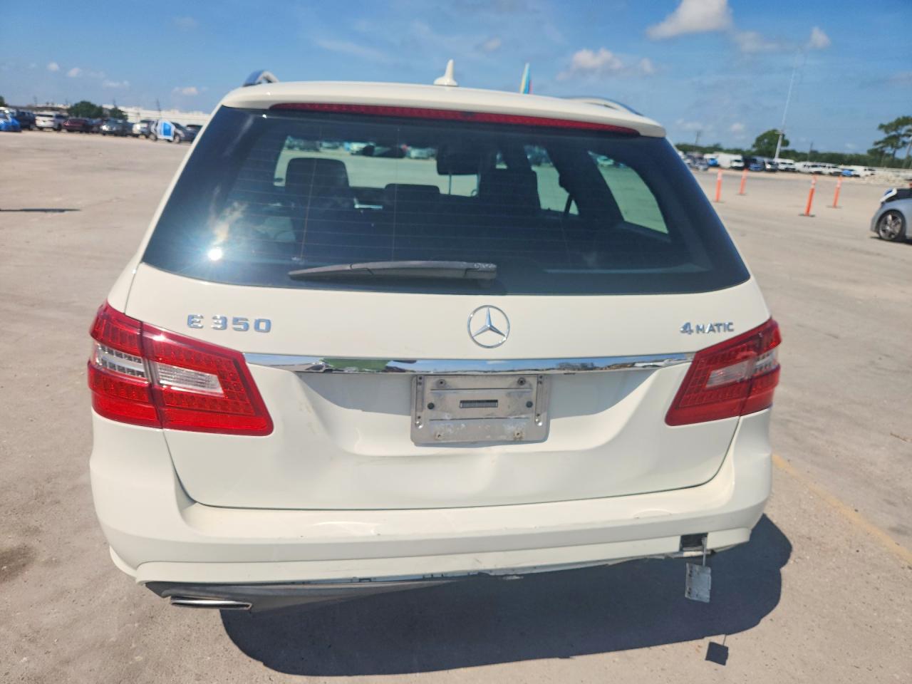 2011 Mercedes-benz E 350 4matic Wagon White vin: WDDHH8HB5BA218924