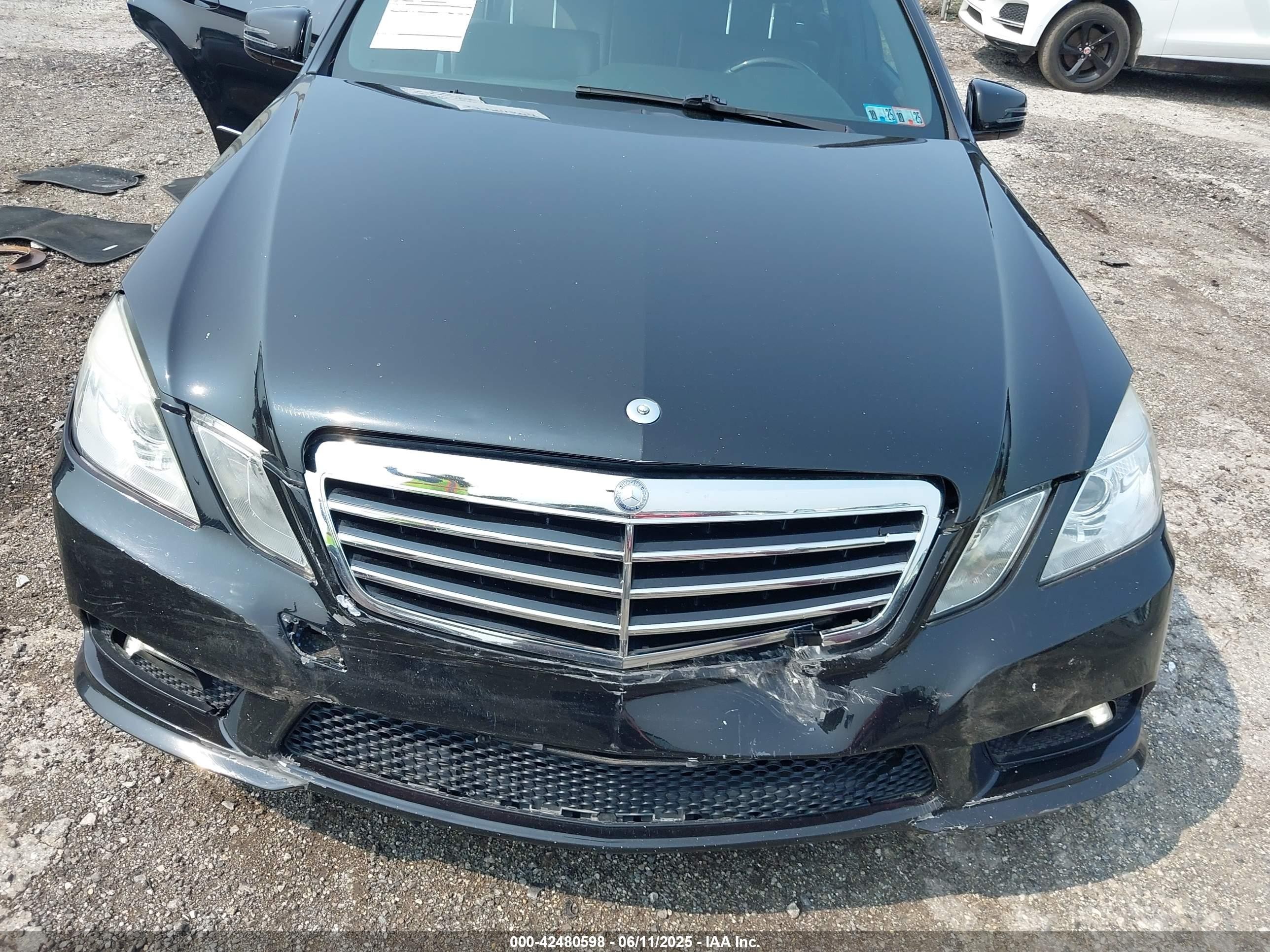 2011 Mercedes-benz E 350 4matic Black vin: WDDHH8HB8BA299451