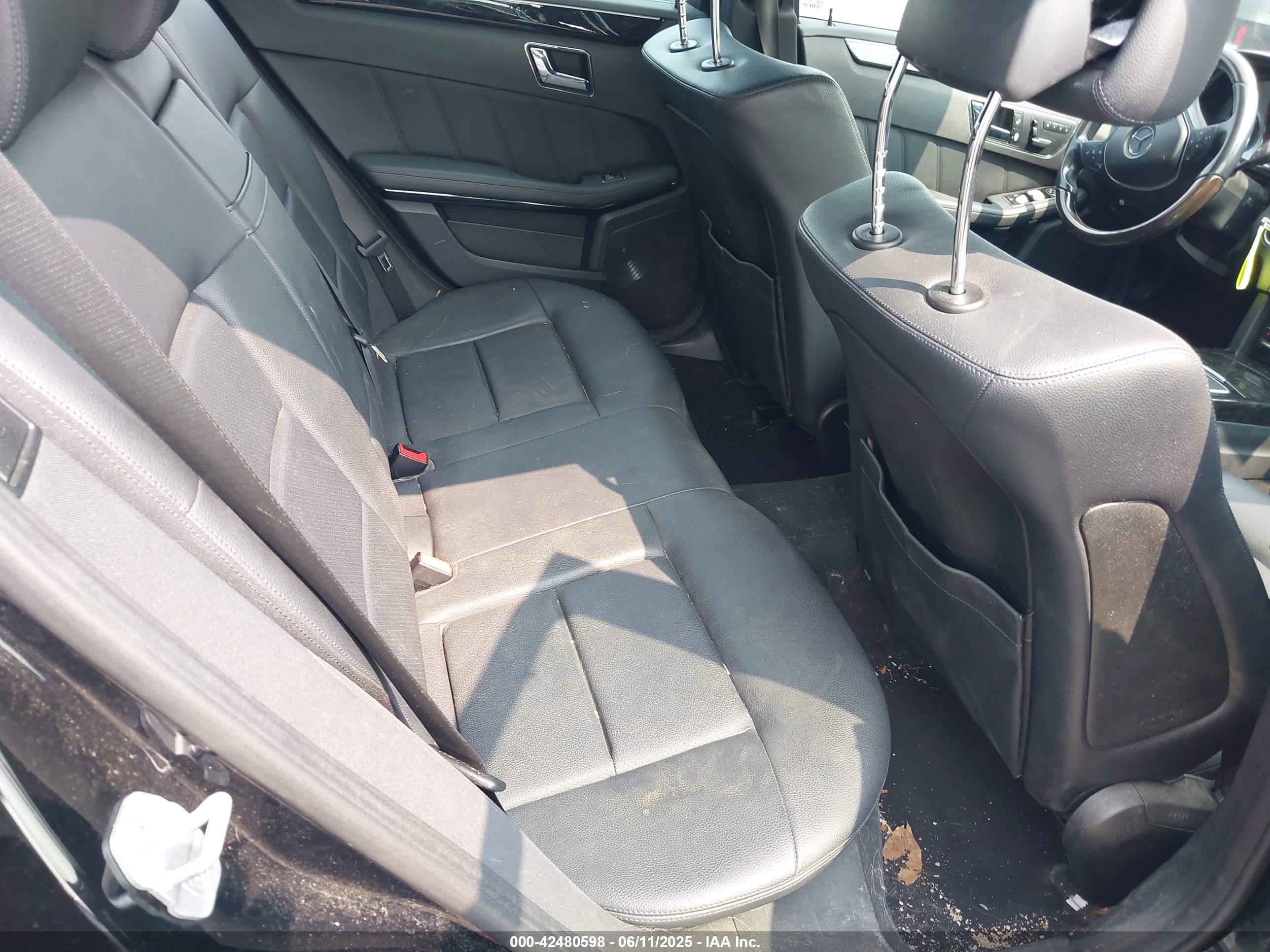 2011 Mercedes-benz E 350 4matic Black vin: WDDHH8HB8BA299451