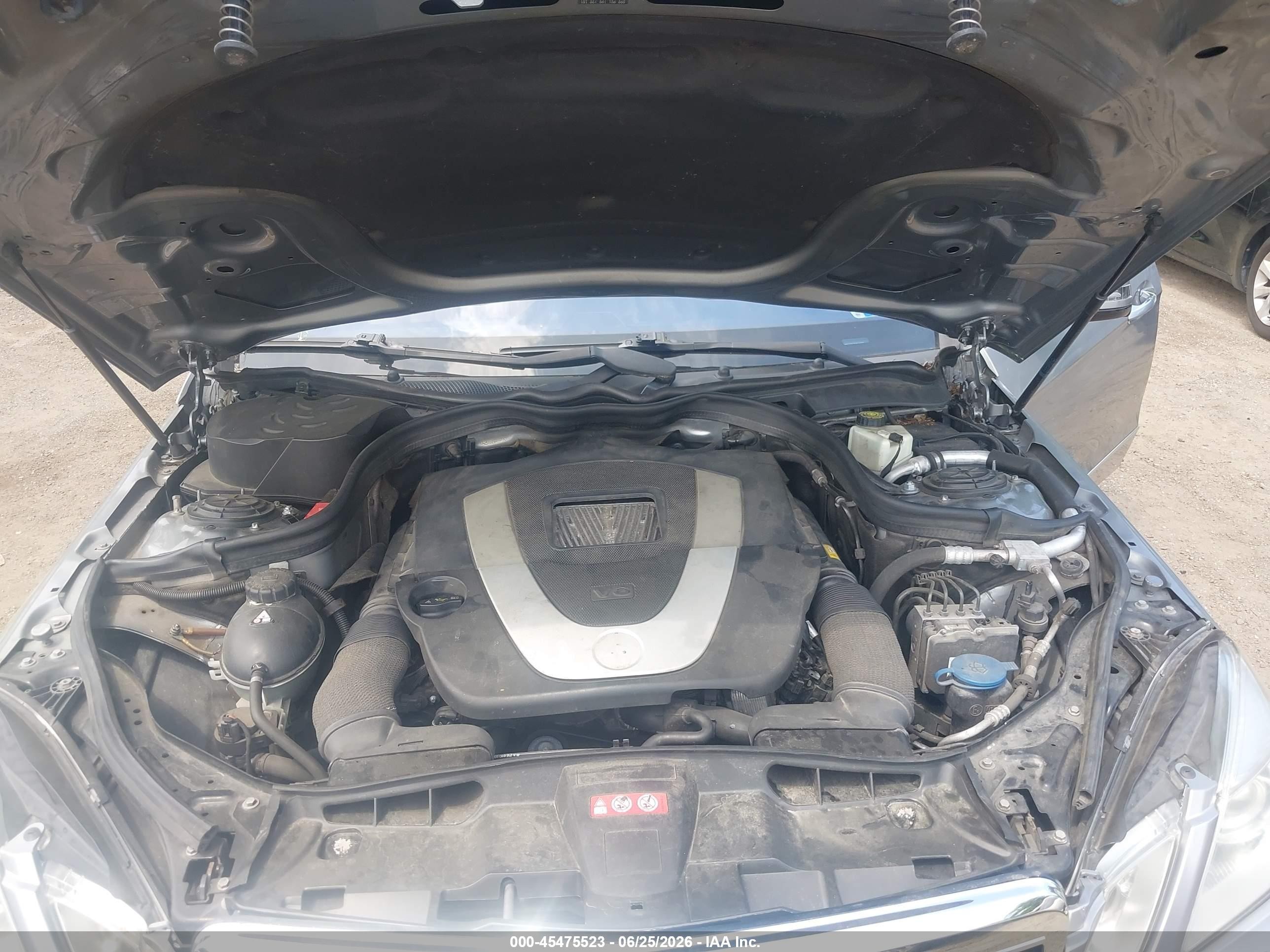 2011 Mercedes-benz E 350 4matic Silver vin: WDDHH8HBXBA228848