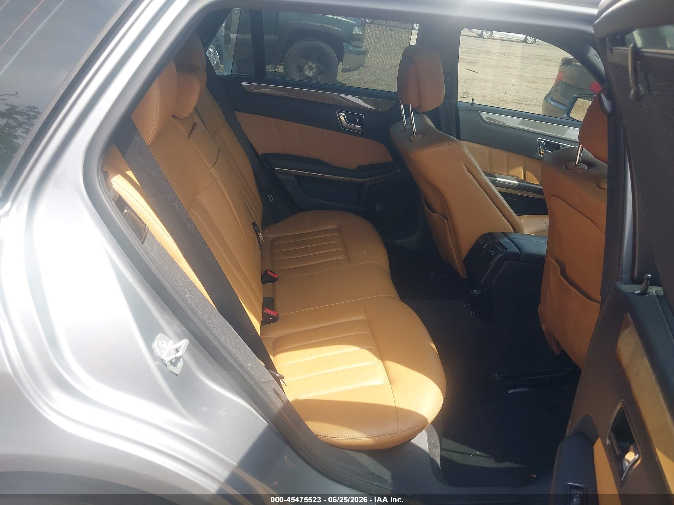 2011 Mercedes-benz E 350 4matic Silver vin: WDDHH8HBXBA228848