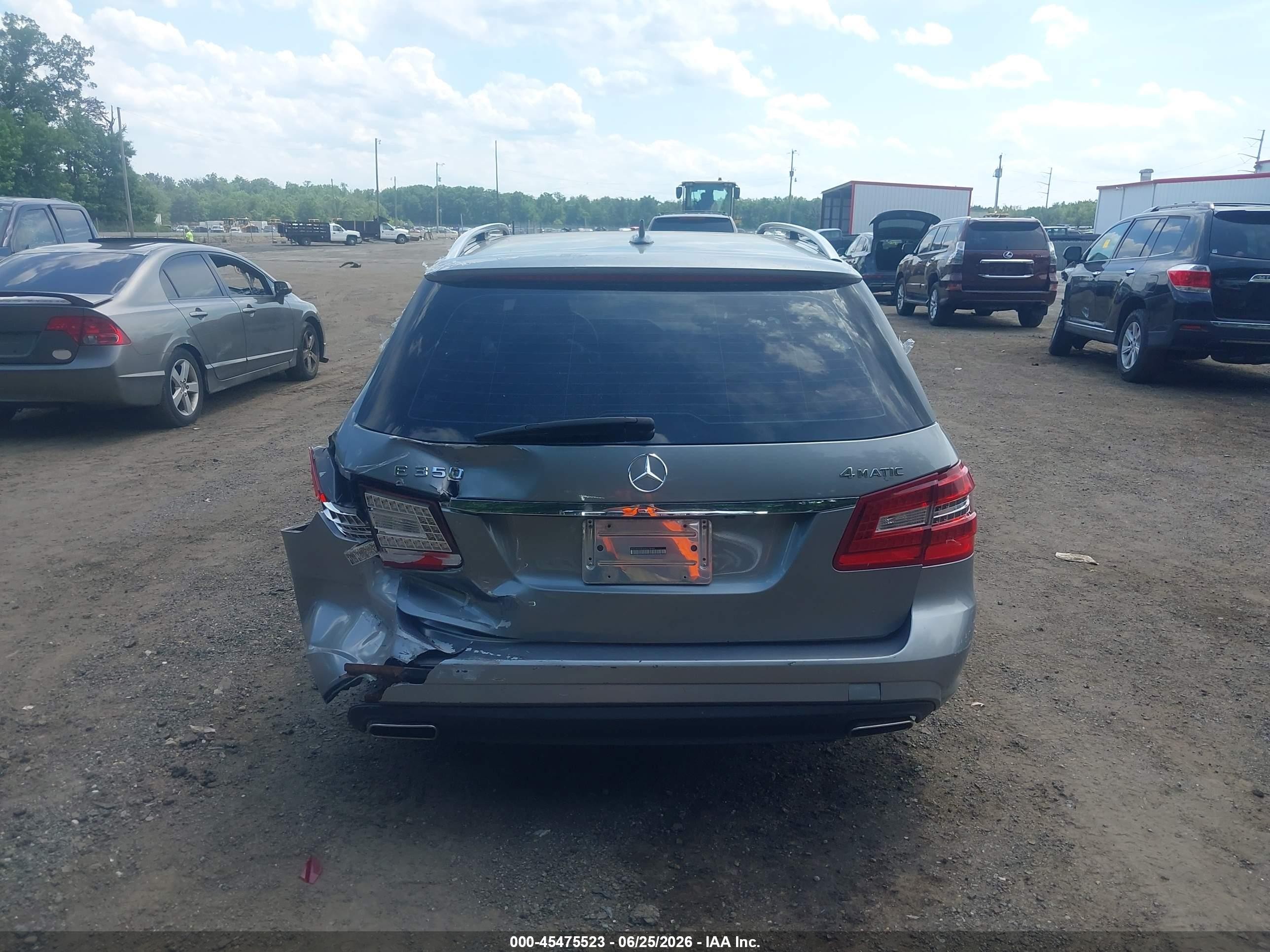 2011 Mercedes-benz E 350 4matic Silver vin: WDDHH8HBXBA228848