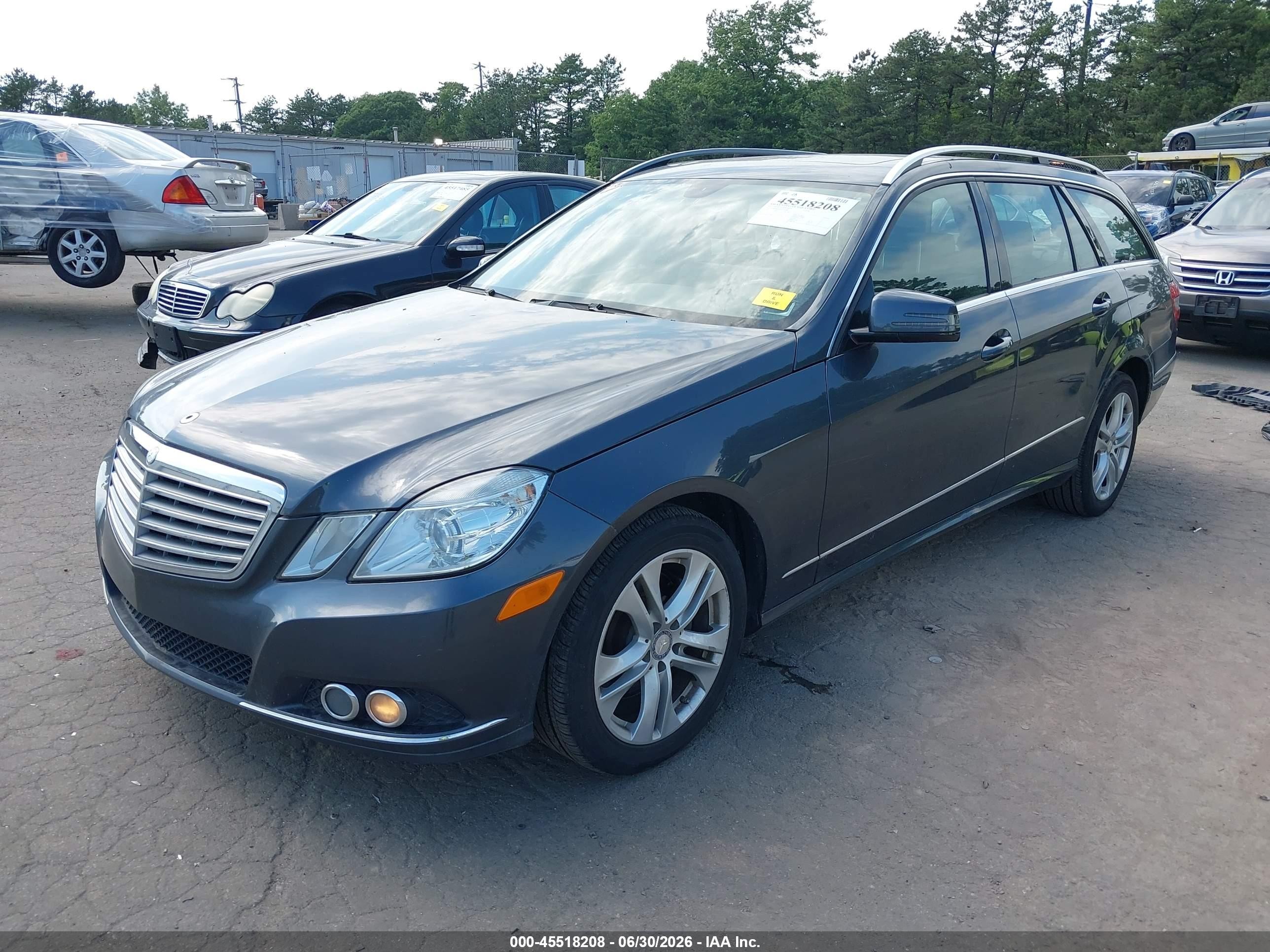 2011 Mercedes-benz E 350 4matic Gray vin: WDDHH8HBXBA300406