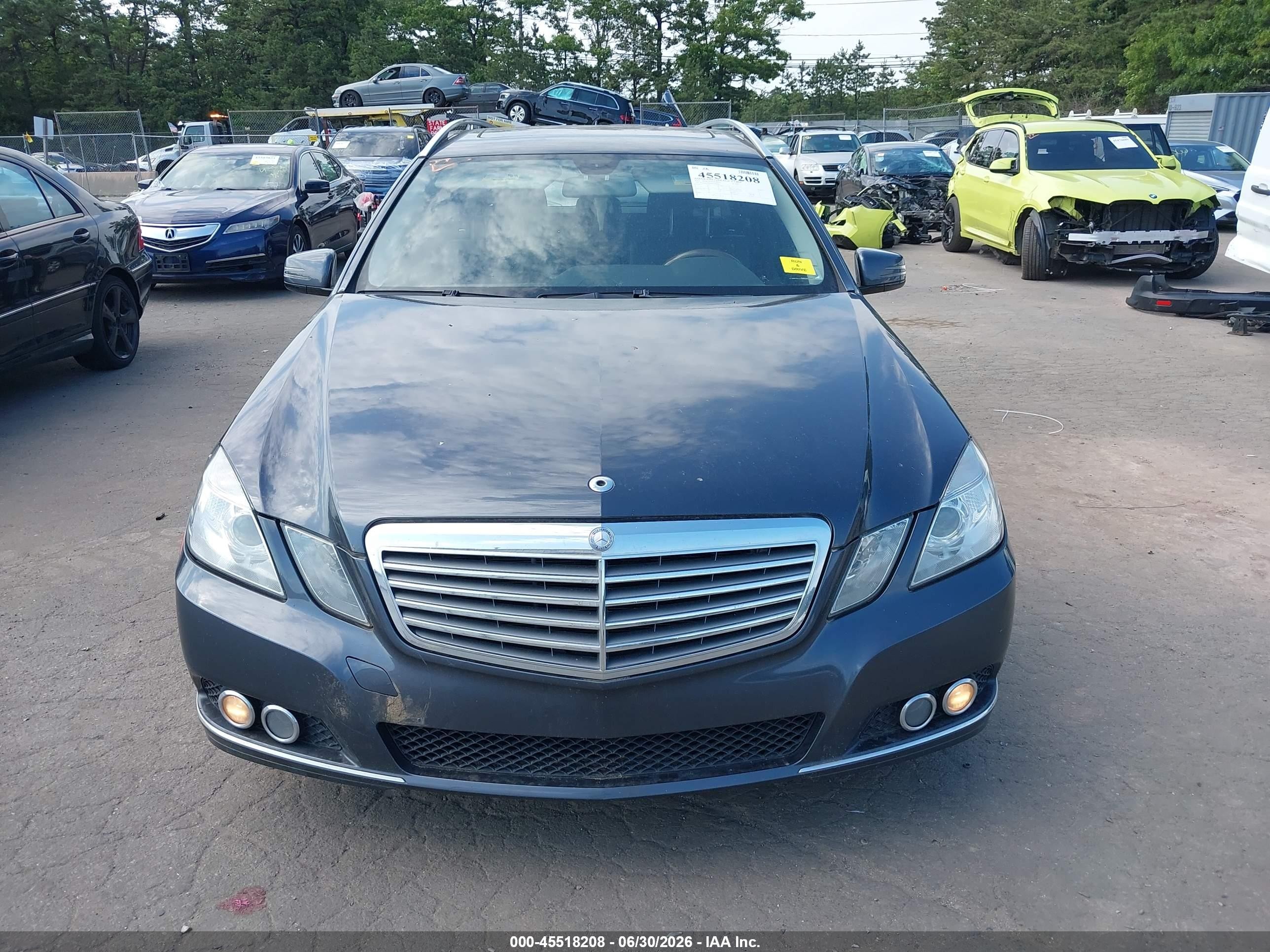 2011 Mercedes-benz E 350 4matic Gray vin: WDDHH8HBXBA300406