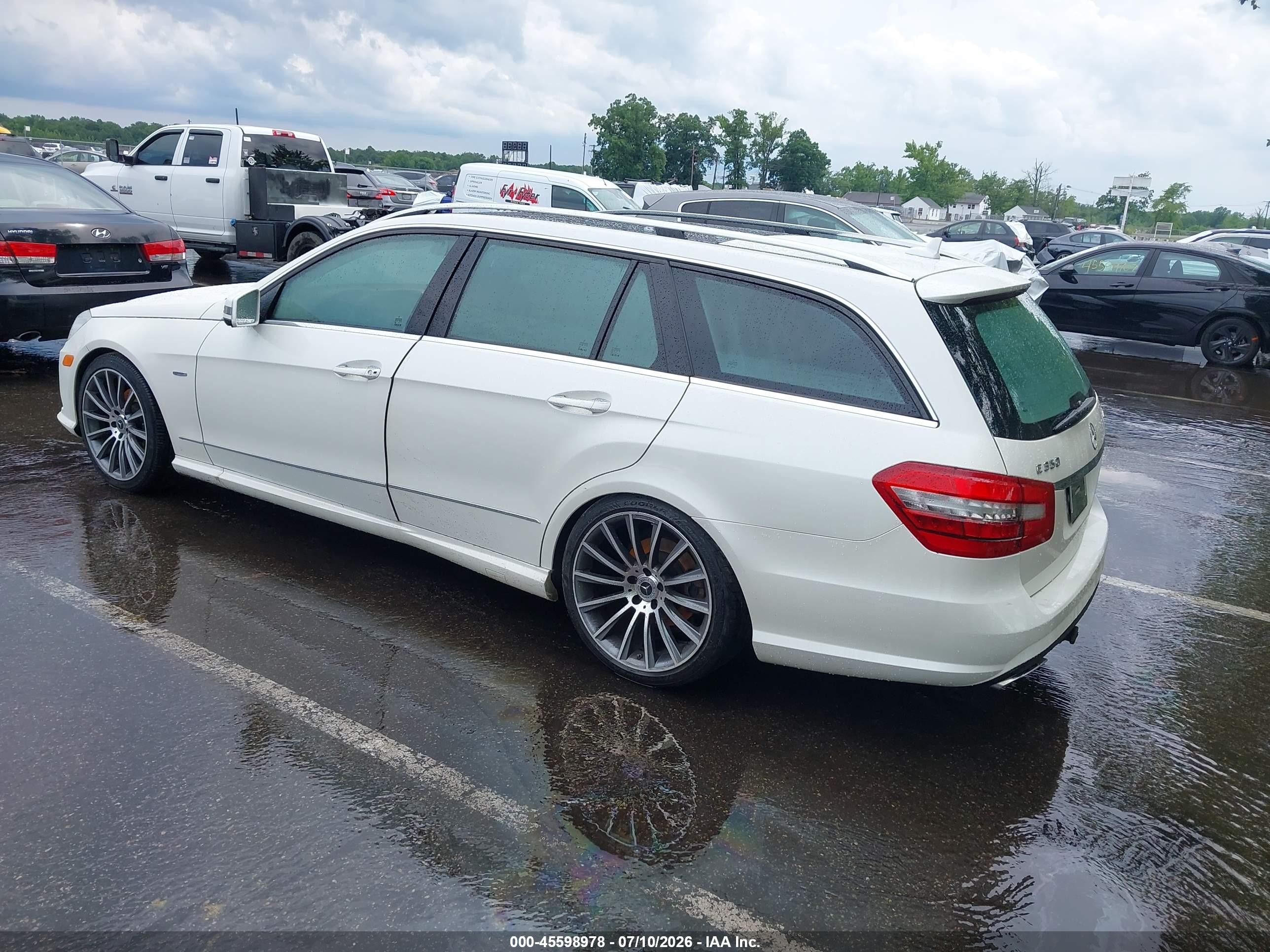 2012 Mercedes-benz E 350 4matic White vin: WDDHH8JB2CA579474