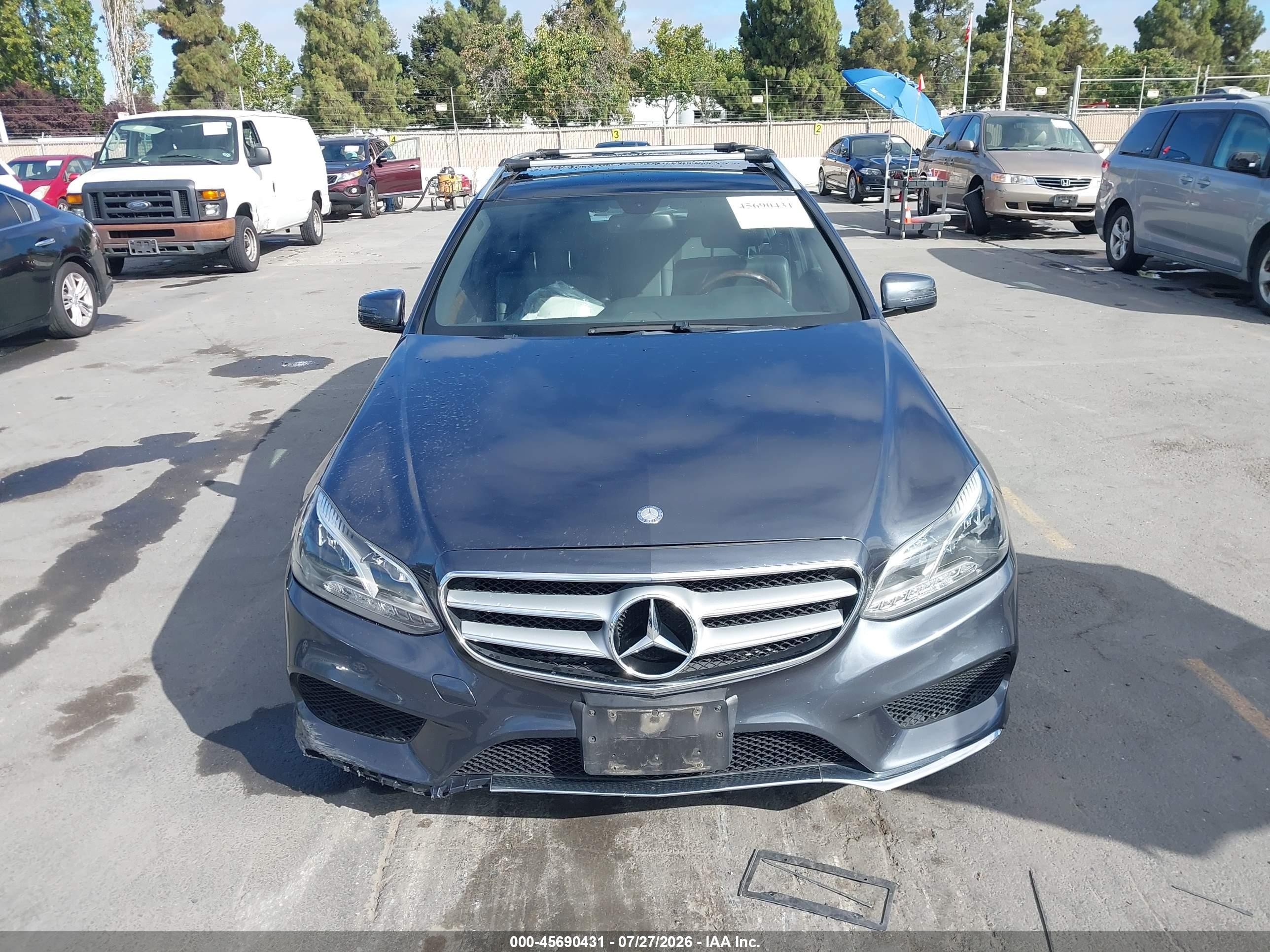 2014 Mercedes-benz E 350 4matic Серый vin: WDDHH8JB4EA791473