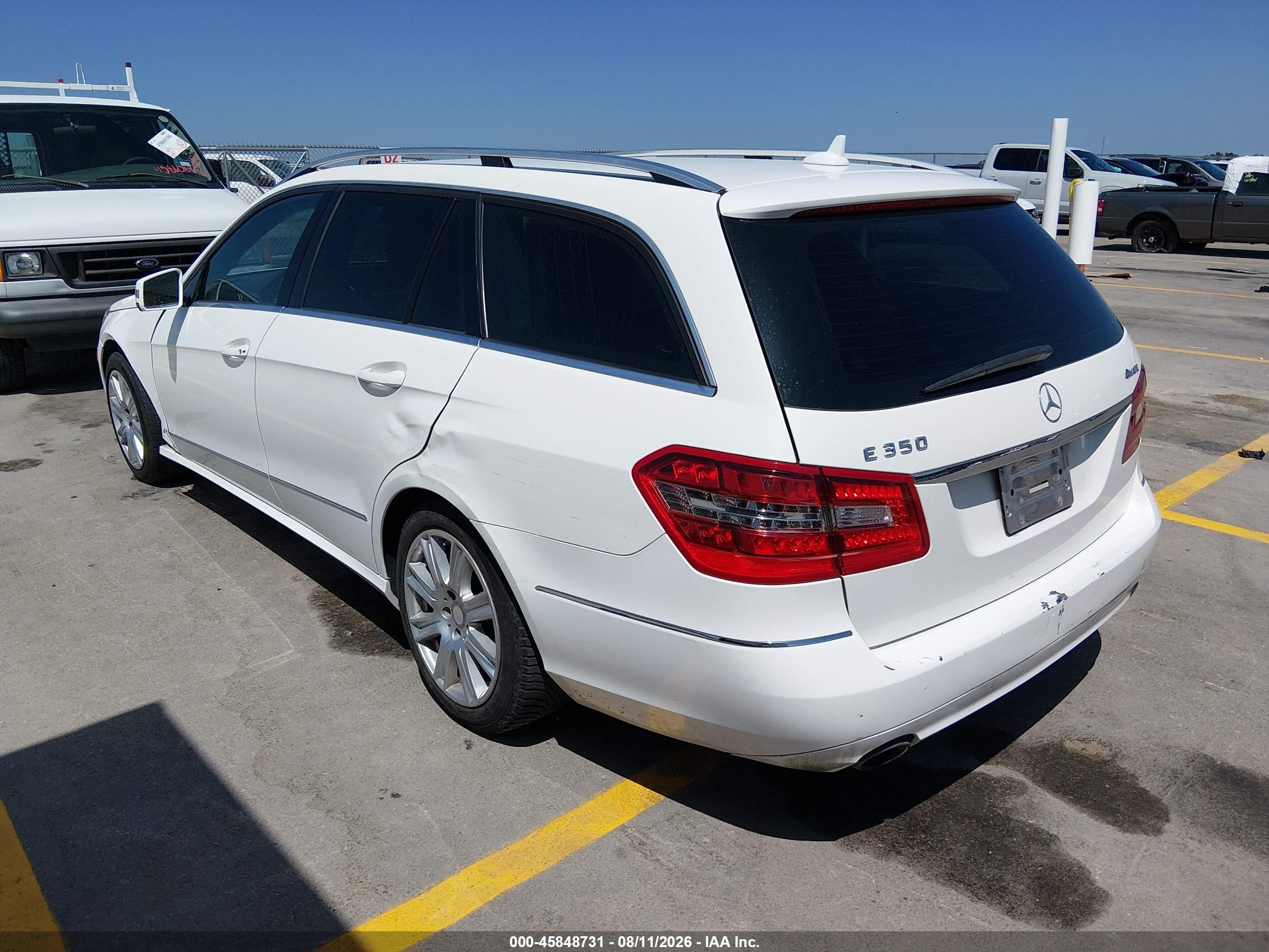 2013 Mercedes-benz E 350 4matic White vin: WDDHH8JB5DA764961
