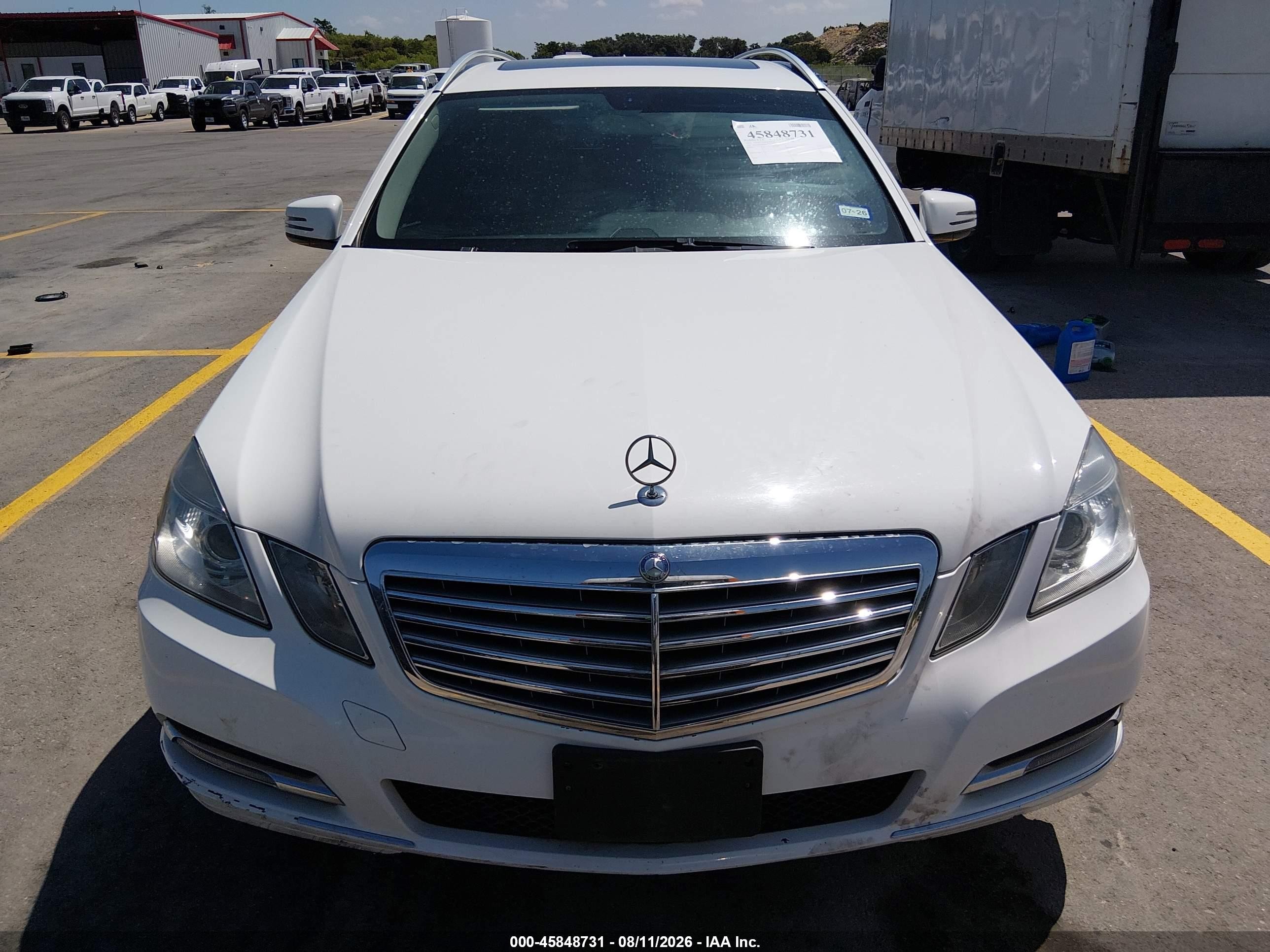 2013 Mercedes-benz E 350 4matic White vin: WDDHH8JB5DA764961