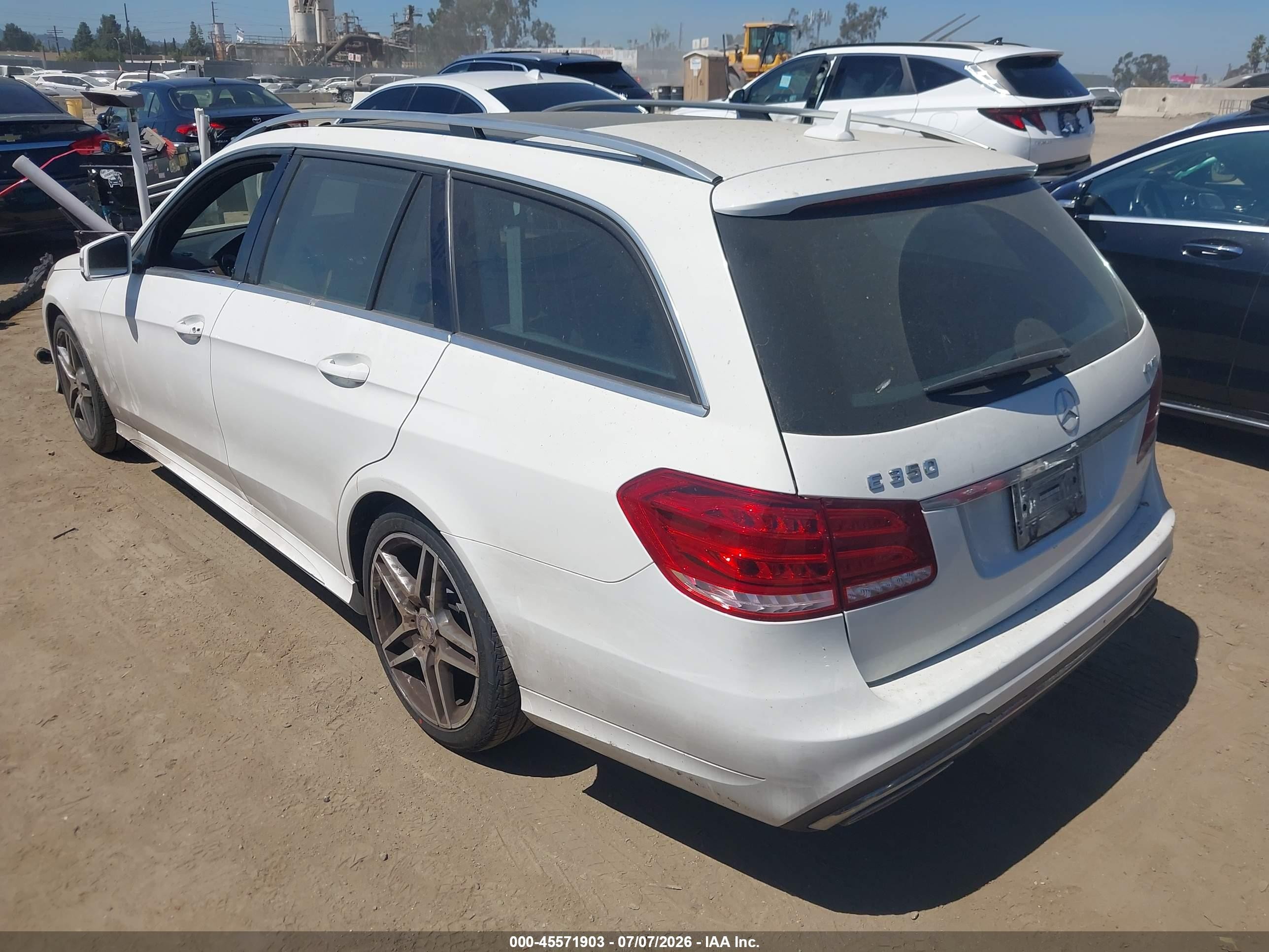 2014 Mercedes-benz E 350 4matic White vin: WDDHH8JB5EA790204