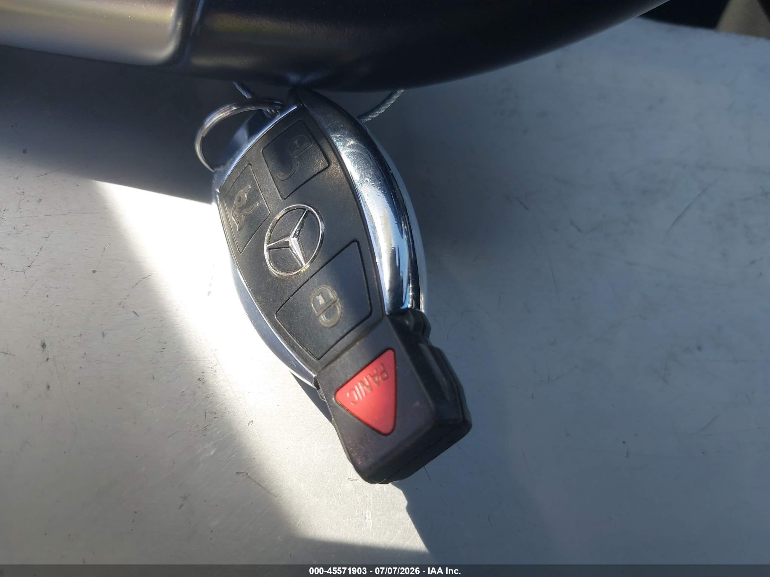 2014 Mercedes-benz E 350 4matic White vin: WDDHH8JB5EA790204