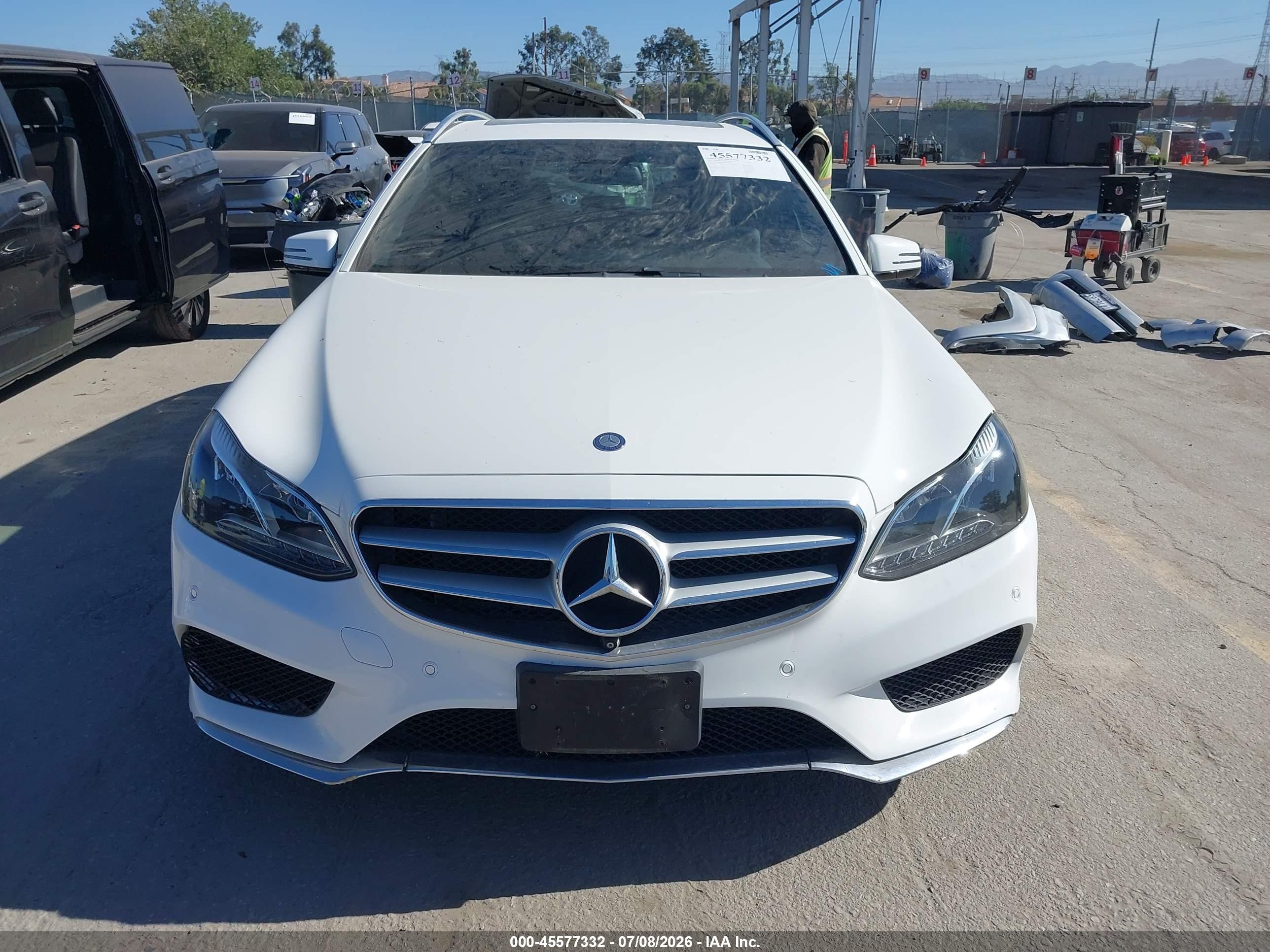2015 Mercedes-benz E 350 4matic White vin: WDDHH8JB5FB112208