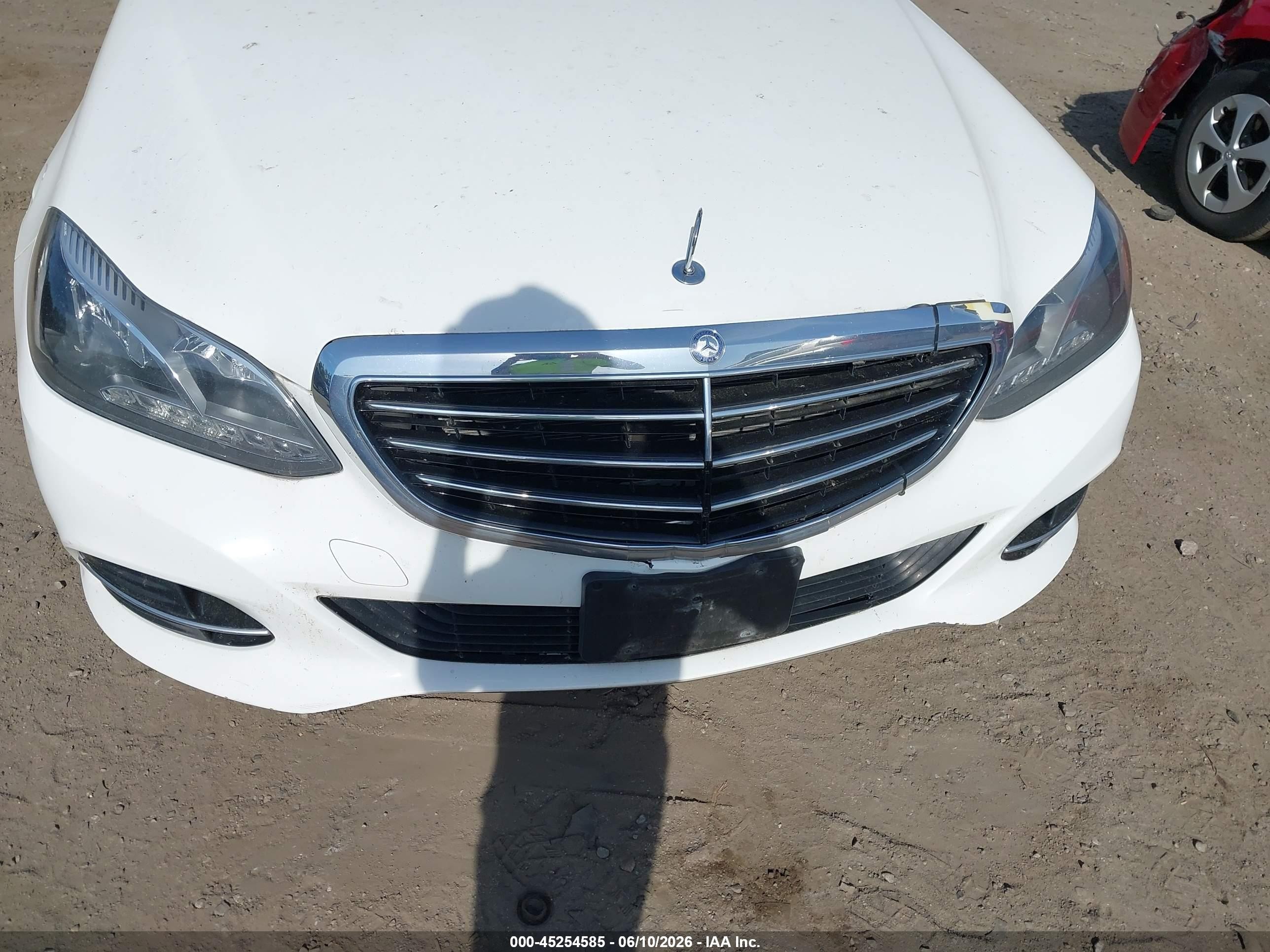 2014 Mercedes-benz E 350 4matic White vin: WDDHH8JB6EA871552