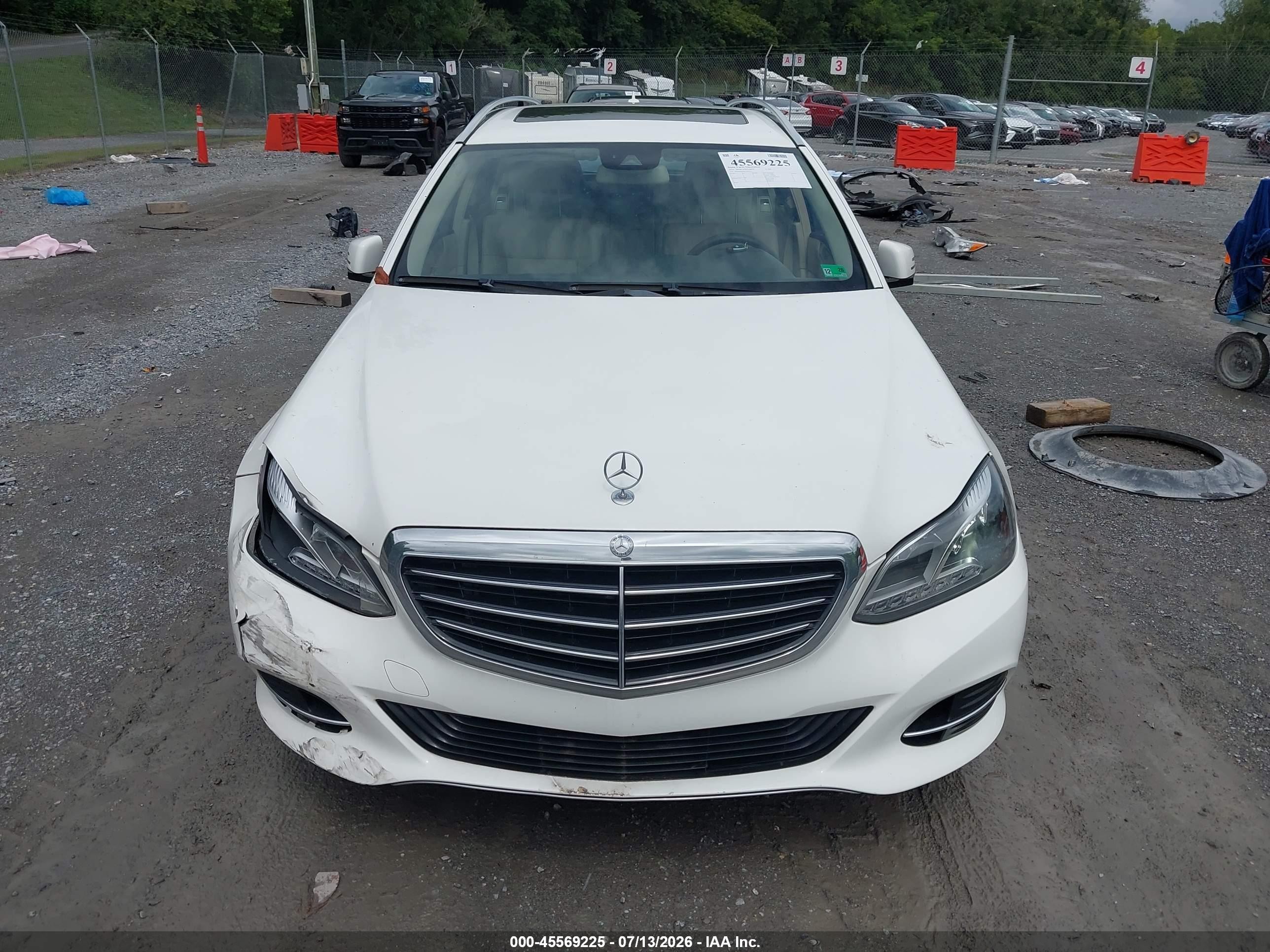 2014 Mercedes-benz E 350 4matic White vin: WDDHH8JB6EA903612